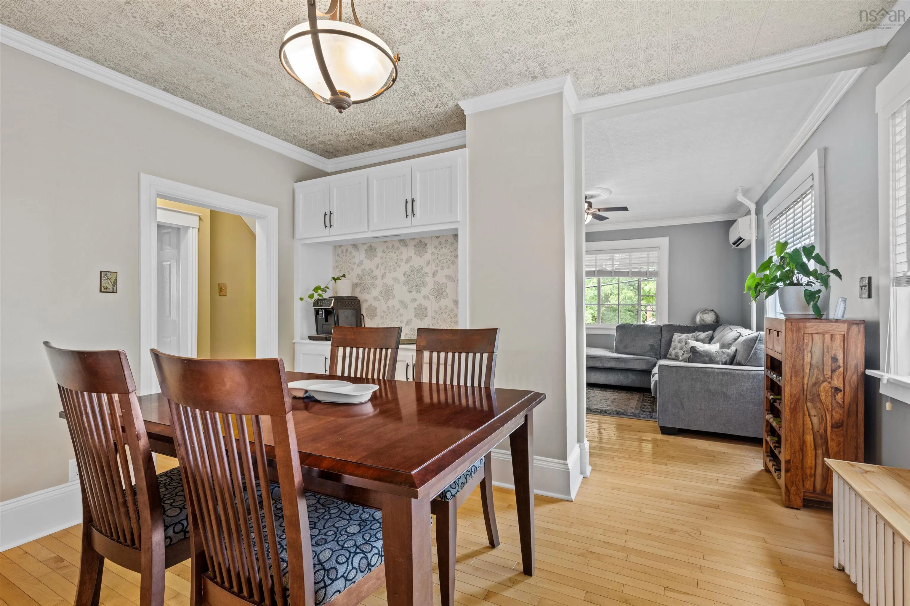 153 Pleasant Street, Bridgewater, NS B4V 1N4, 5 Bedrooms Bedrooms, ,3 BathroomsBathrooms,Residential,For Sale,Pleasant,202518019