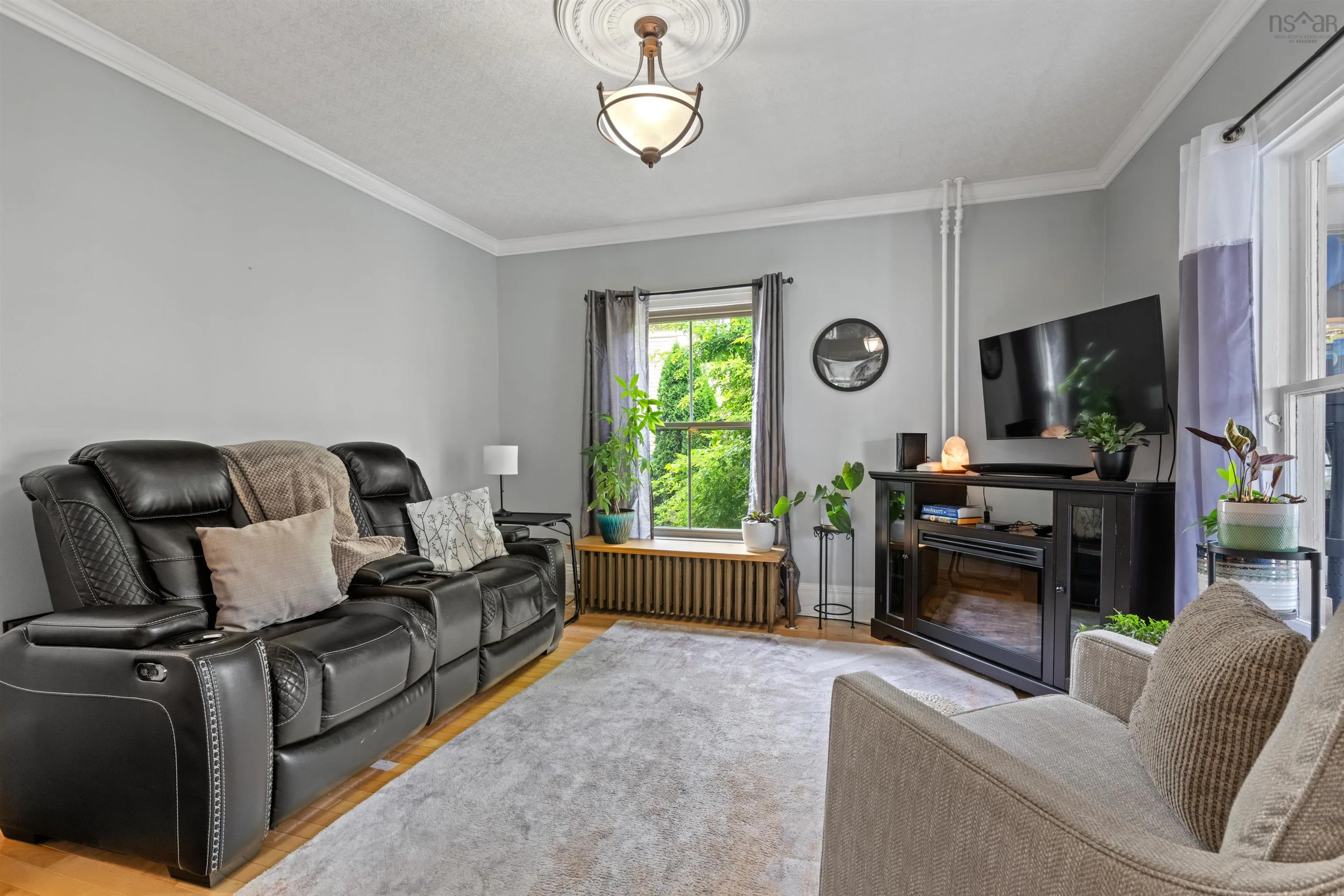 153 Pleasant Street, Bridgewater, NS B4V 1N4, 5 Bedrooms Bedrooms, ,3 BathroomsBathrooms,Residential,For Sale,Pleasant,202518019
