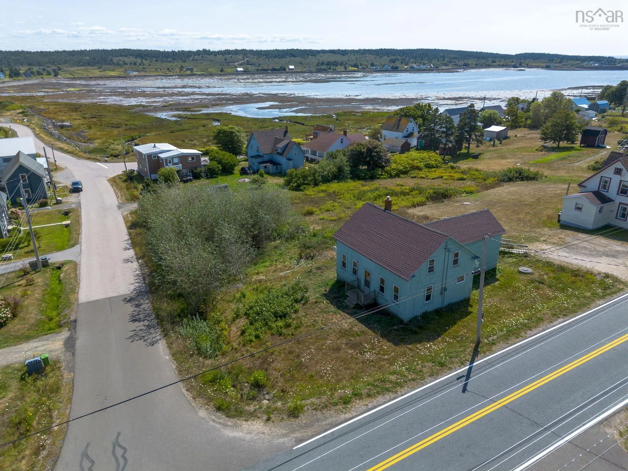 240 217 Highway, Freeport, NS B0V 1B0, 4 Bedrooms Bedrooms, ,2 BathroomsBathrooms,Residential,For Sale,217,202522355