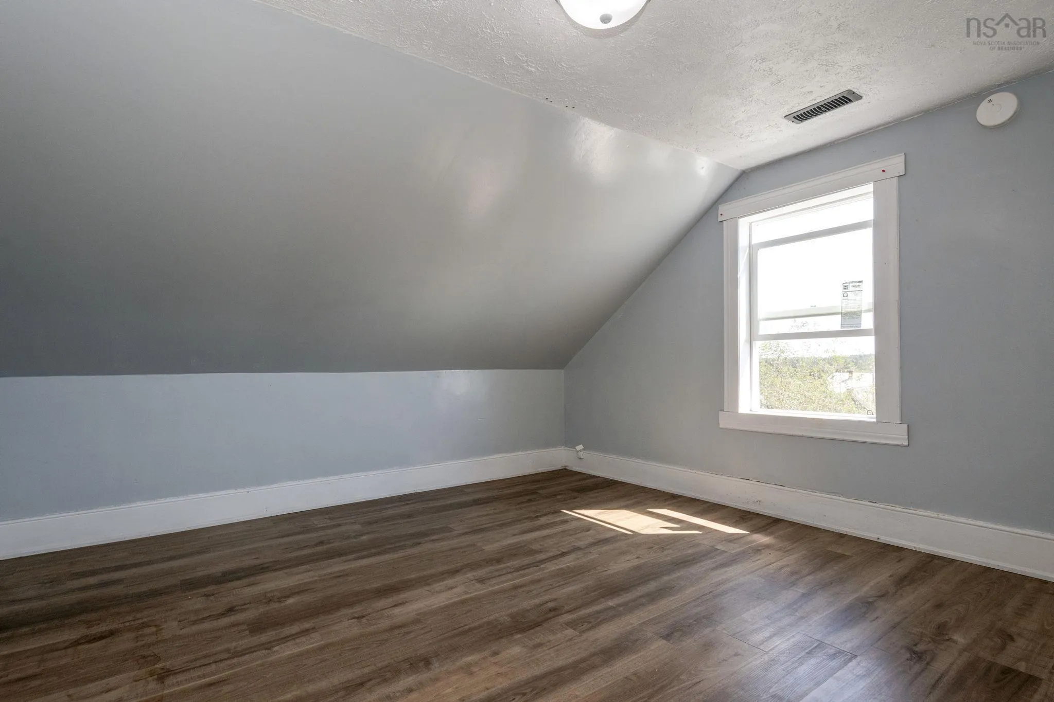240 217 Highway, Freeport, NS B0V 1B0, 4 Bedrooms Bedrooms, ,2 BathroomsBathrooms,Residential,For Sale,217,202522355