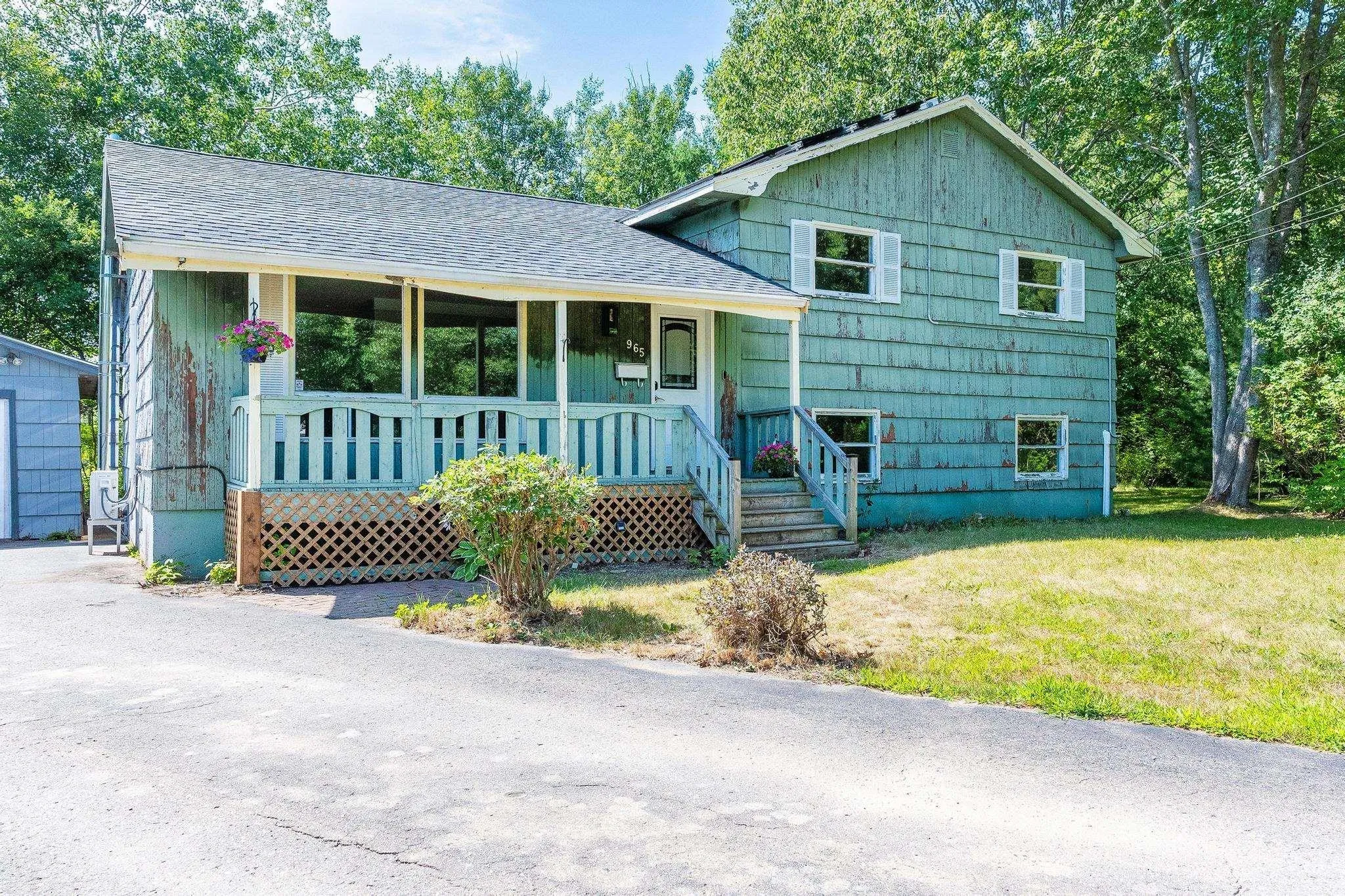 965 Labrador Lane, Greenwood, NS B0P 1N0, 3 Bedrooms Bedrooms, ,2 BathroomsBathrooms,Residential,For Sale,Labrador Lane,202518547