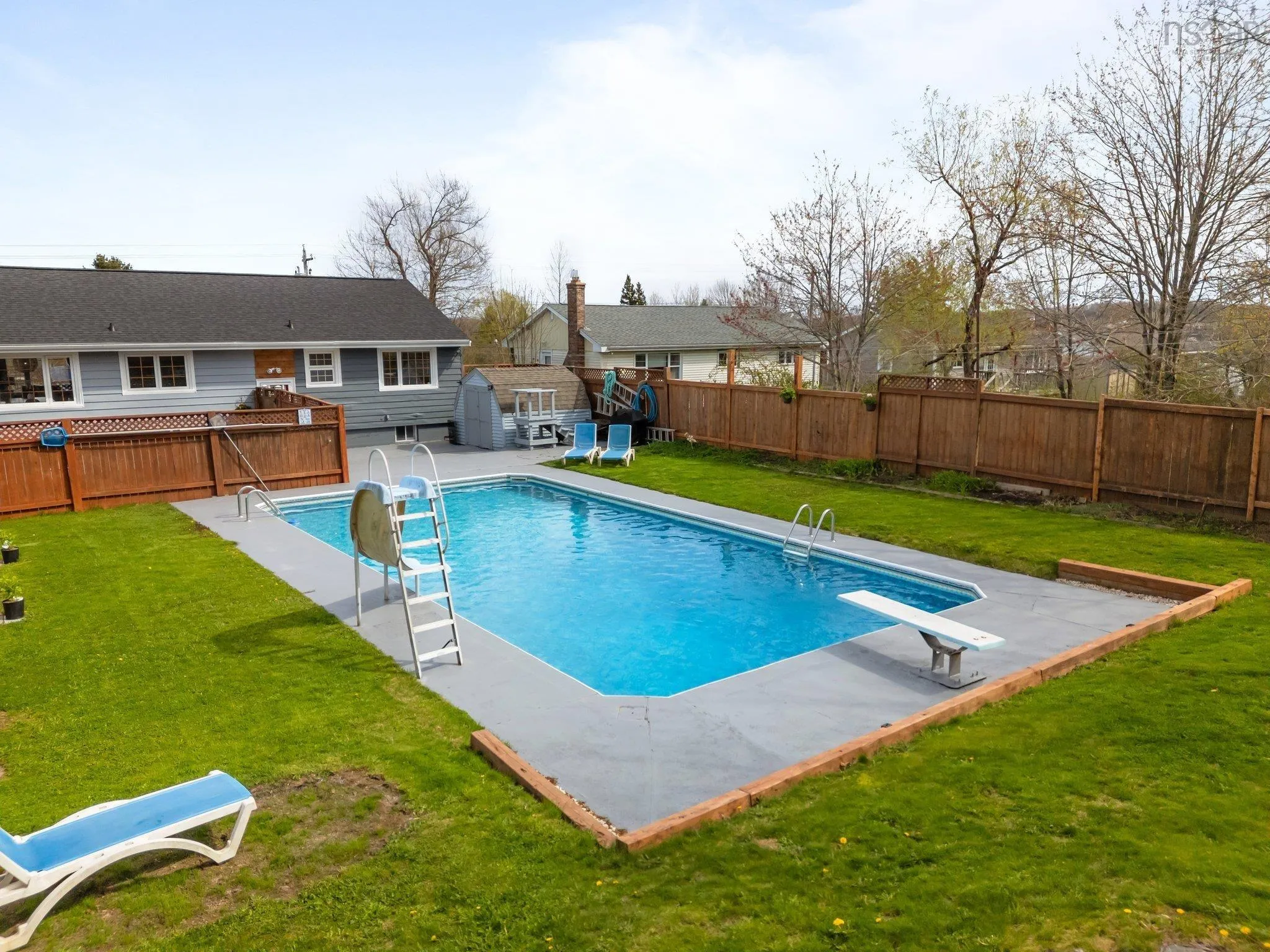28 Beaver Bank Road, Lower Sackville Ns B4e 1g5, 3 Bedrooms Bedrooms, ,2 BathroomsBathrooms,Residential,For Sale,Beaver Bank,202510447