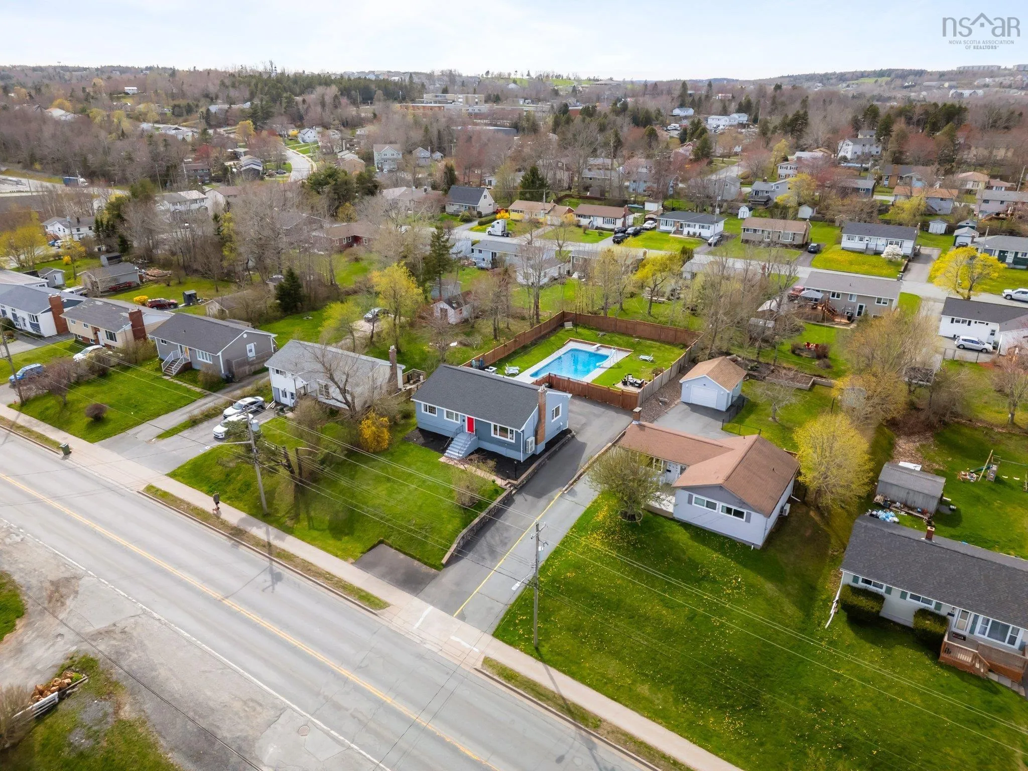28 Beaver Bank Road, Lower Sackville Ns B4e 1g5, 3 Bedrooms Bedrooms, ,2 BathroomsBathrooms,Residential,For Sale,Beaver Bank,202510447