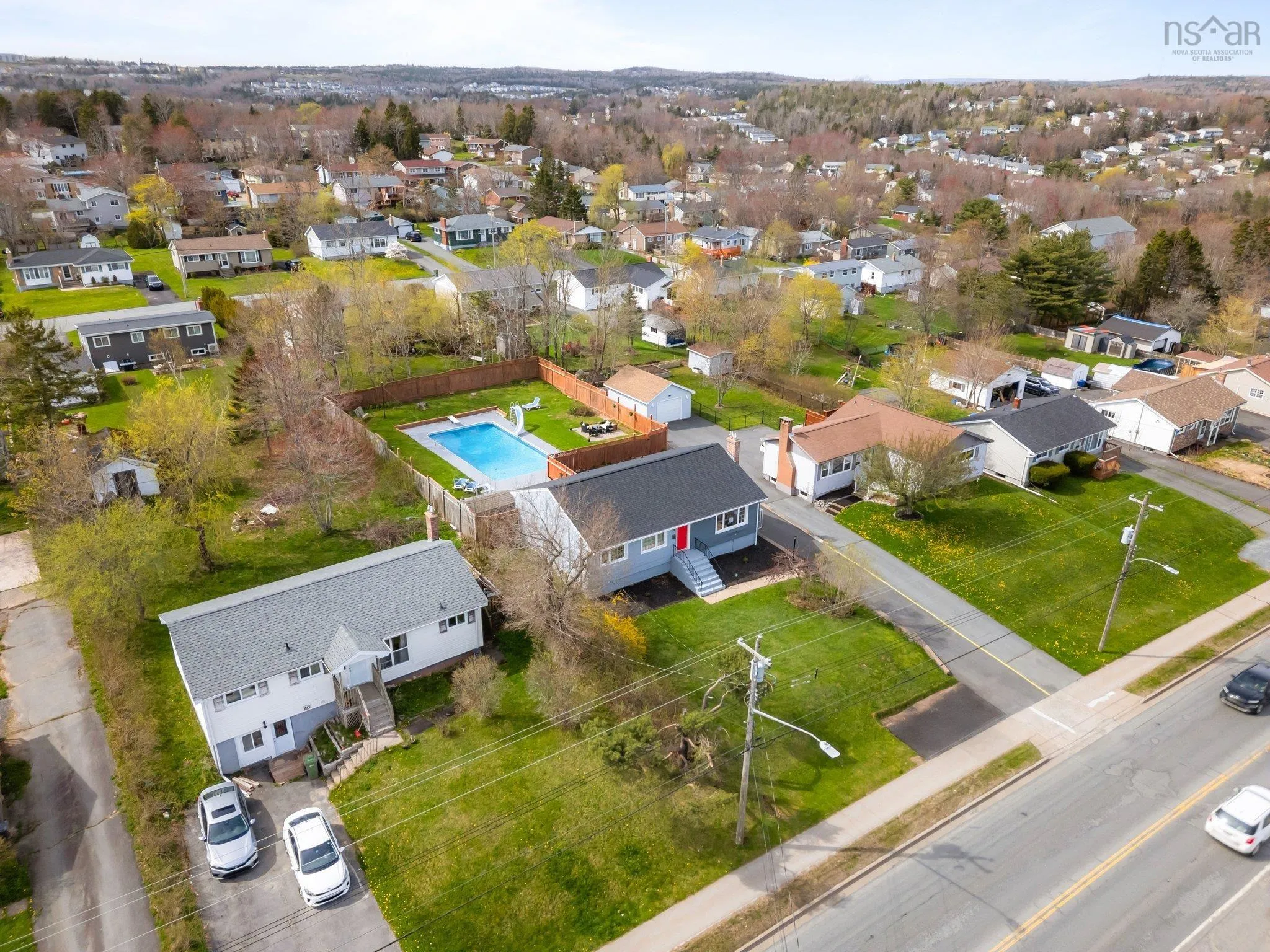 28 Beaver Bank Road, Lower Sackville Ns B4e 1g5, 3 Bedrooms Bedrooms, ,2 BathroomsBathrooms,Residential,For Sale,Beaver Bank,202510447