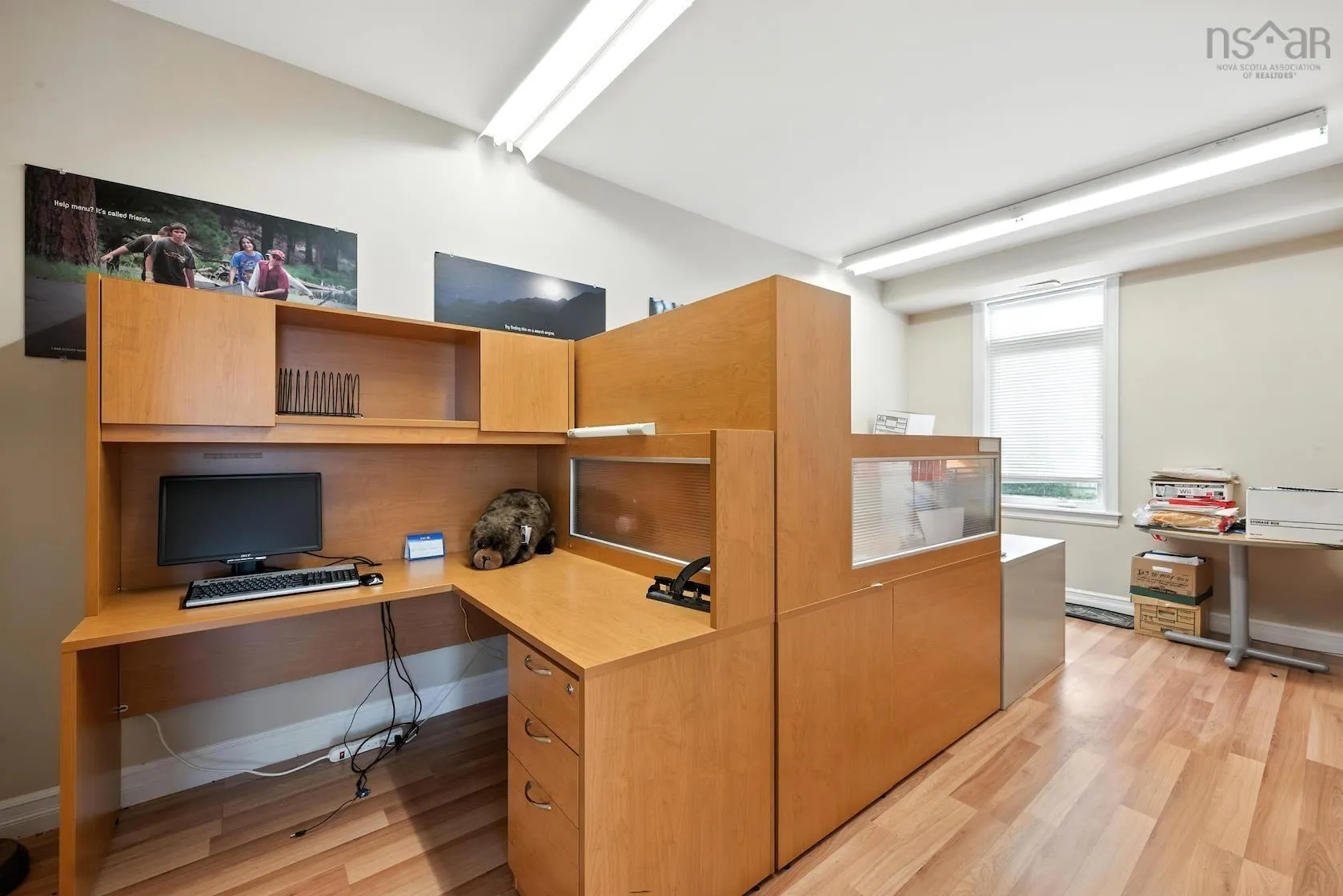 84 Thorne Avenue, Dartmouth, NS B3B 1Y5, ,Commercial Sale,For Sale,Thorne,202517892