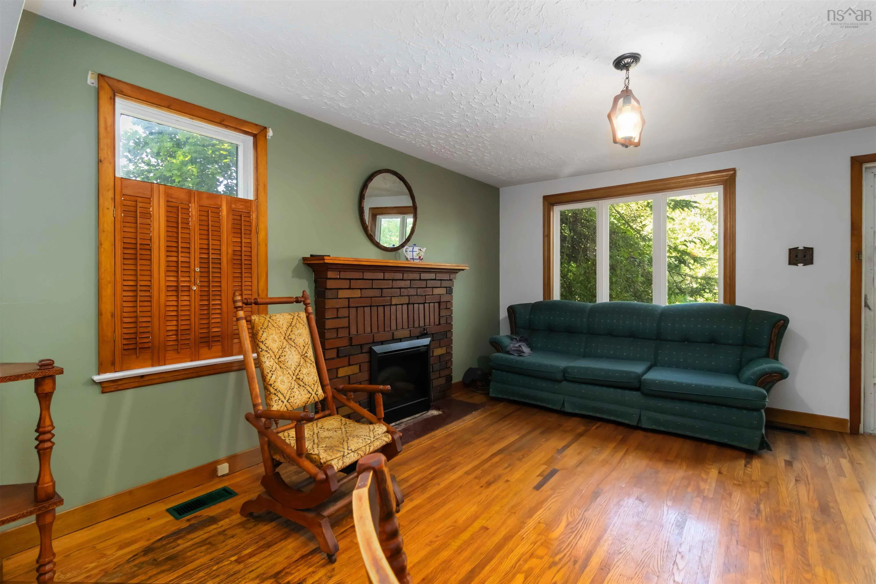 182 Caledonia Road, Dartmouth, NS B2X 1L4, 3 Bedrooms Bedrooms, ,2 BathroomsBathrooms,Residential,For Sale,Caledonia,202520544