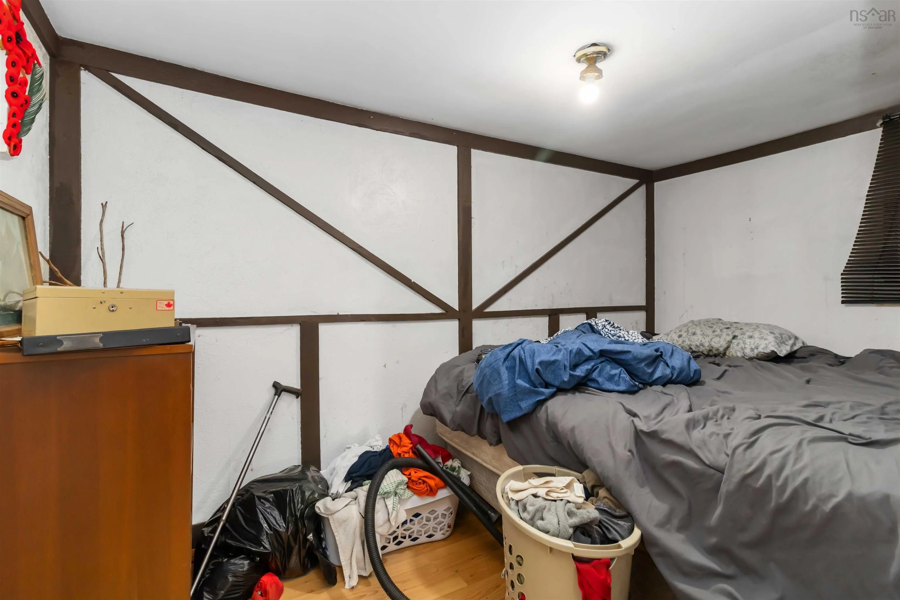 182 Caledonia Road, Dartmouth, NS B2X 1L4, 3 Bedrooms Bedrooms, ,2 BathroomsBathrooms,Residential,For Sale,Caledonia,202520544