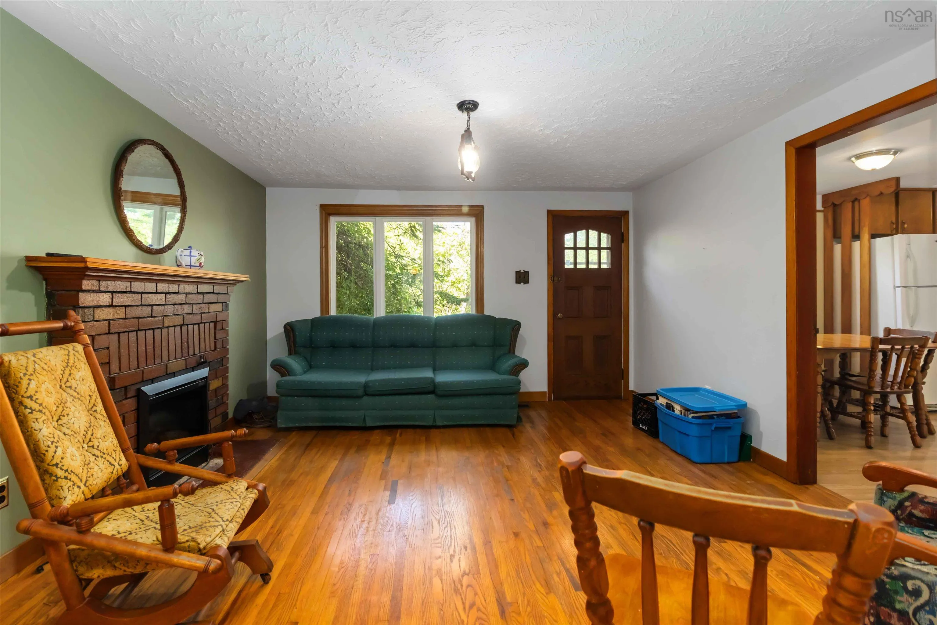 182 Caledonia Road, Dartmouth, NS B2X 1L4, 3 Bedrooms Bedrooms, ,2 BathroomsBathrooms,Residential,For Sale,Caledonia,202520544