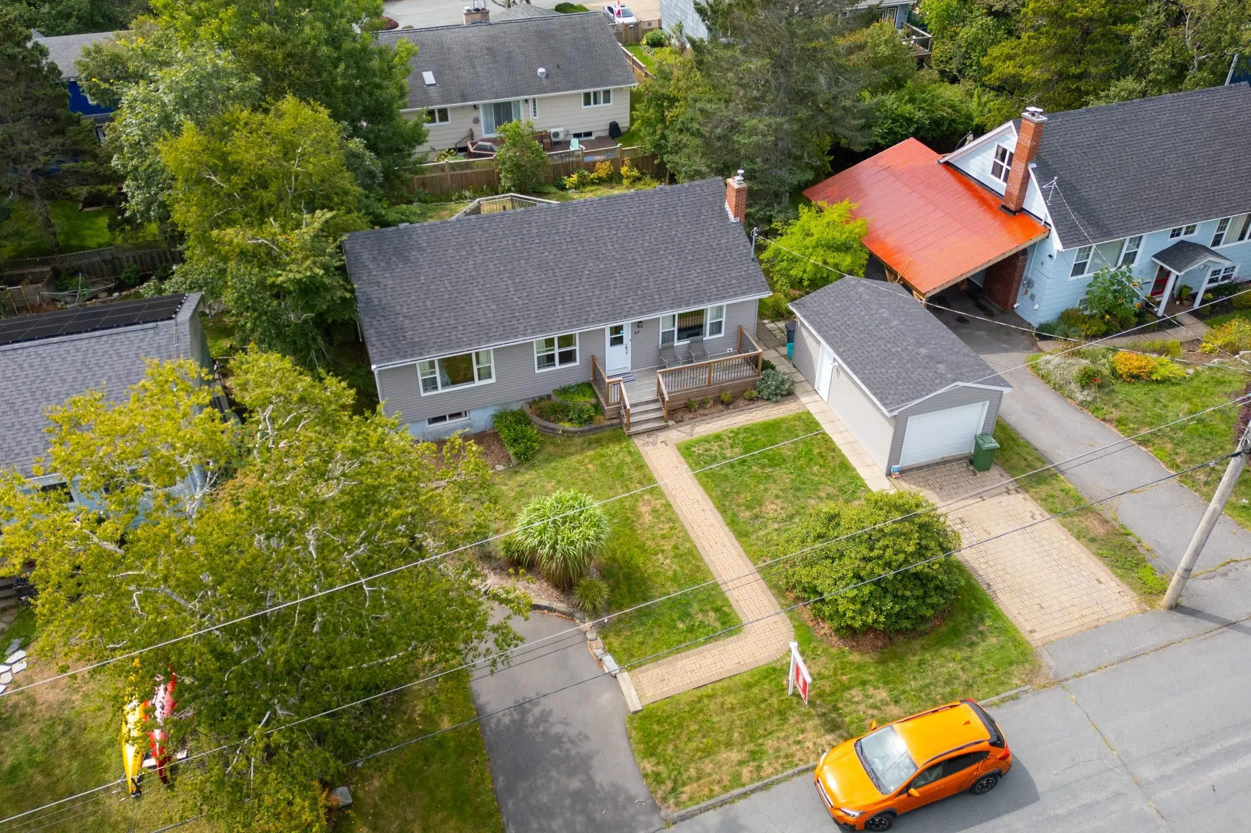27 Fleming Drive, Halifax, NS B3P 1A8, 3 Bedrooms Bedrooms, ,2 BathroomsBathrooms,Residential,For Sale,Fleming,202523210