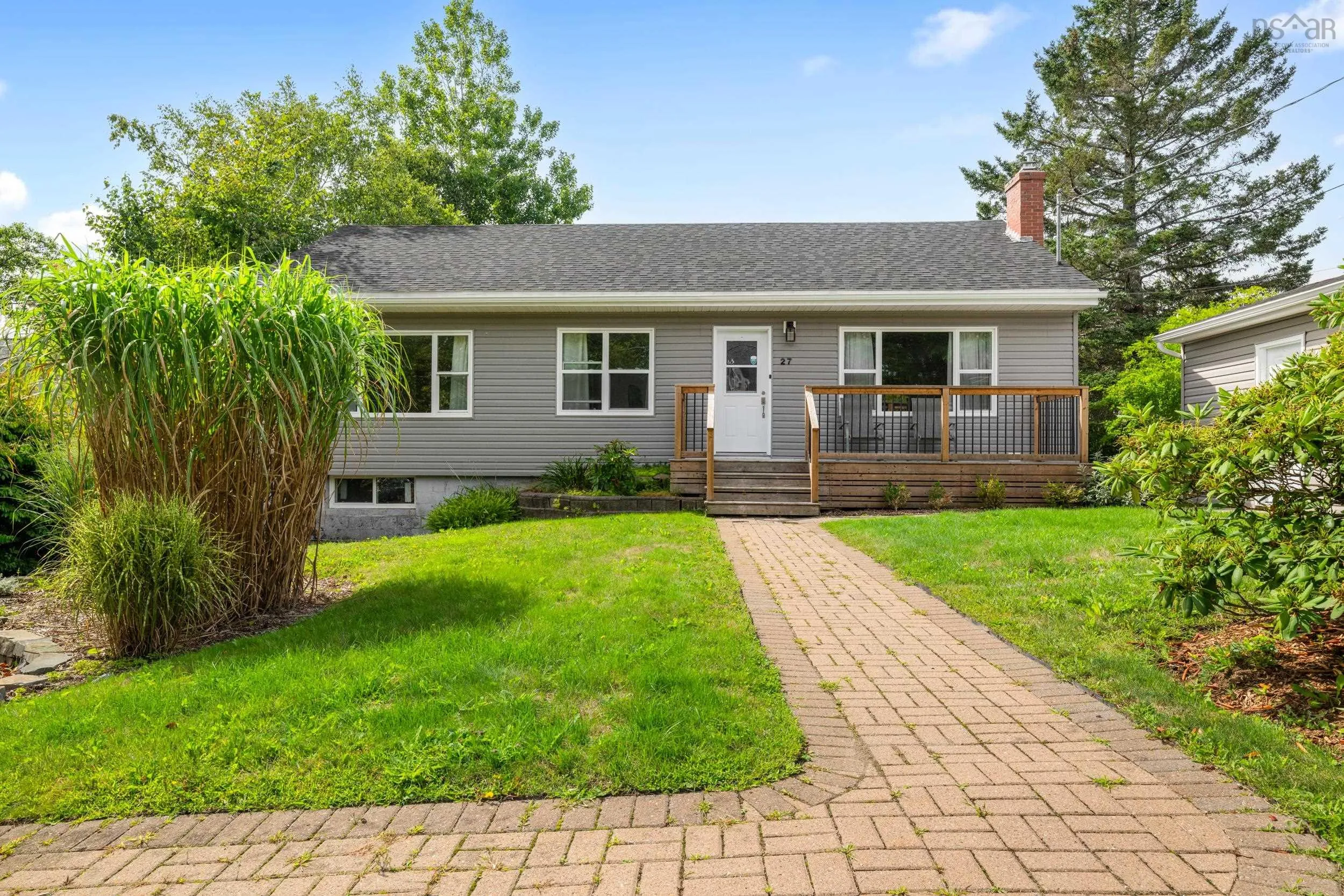 27 Fleming Drive, Halifax, NS B3P 1A8, 3 Bedrooms Bedrooms, ,2 BathroomsBathrooms,Residential,For Sale,Fleming,202523210