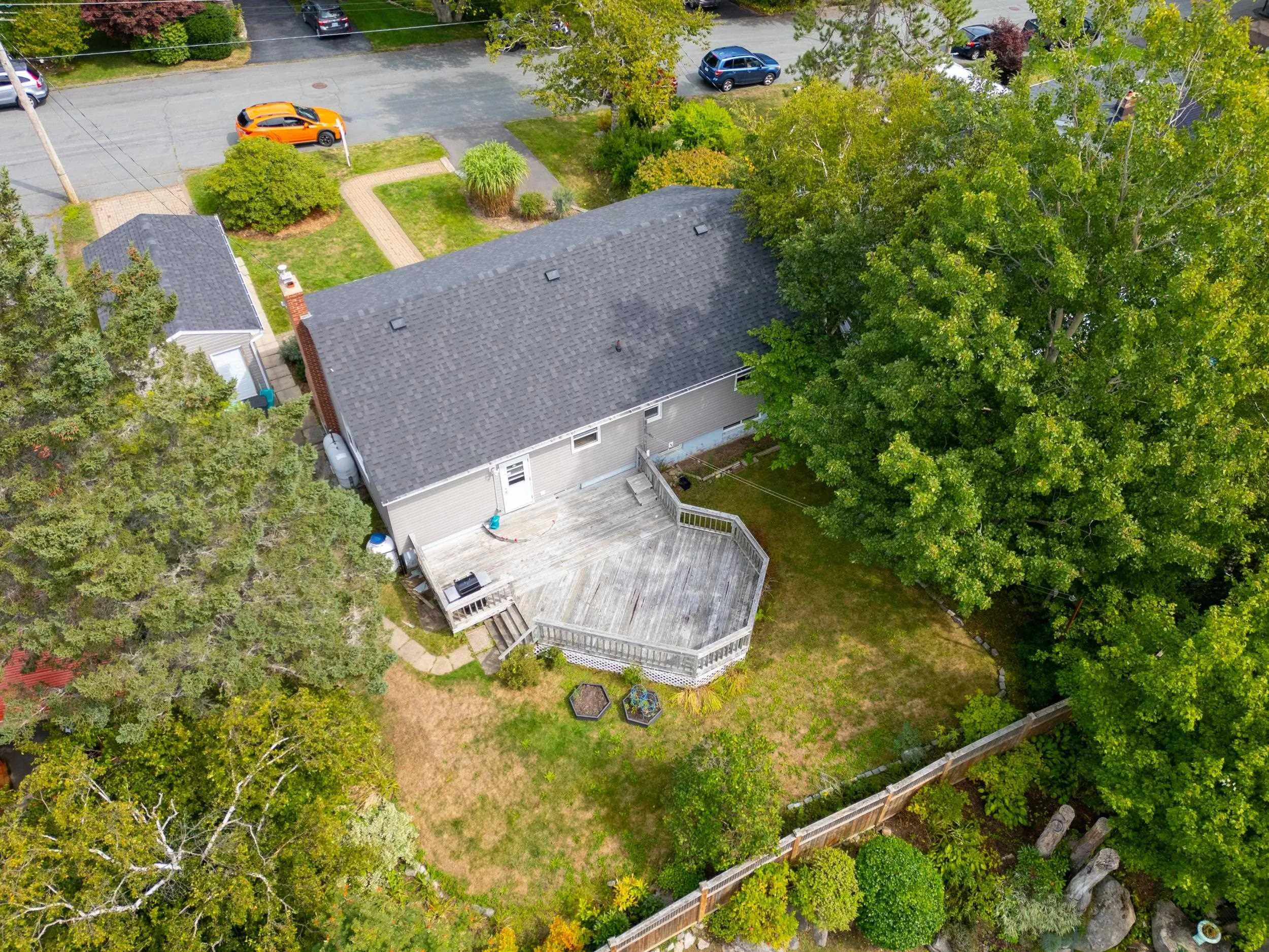27 Fleming Drive, Halifax, NS B3P 1A8, 3 Bedrooms Bedrooms, ,2 BathroomsBathrooms,Residential,For Sale,Fleming,202523210