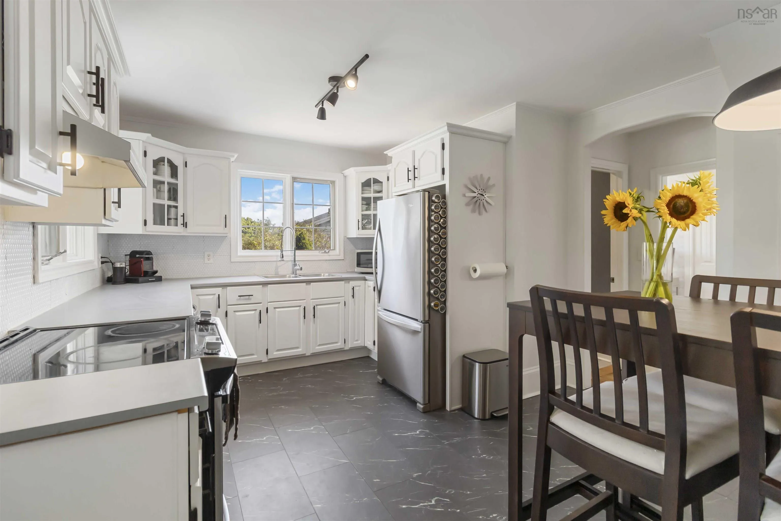 8 Power Street, Dartmouth, NS B2W 1M2, 3 Bedrooms Bedrooms, ,2 BathroomsBathrooms,Residential,For Sale,Power,202518915