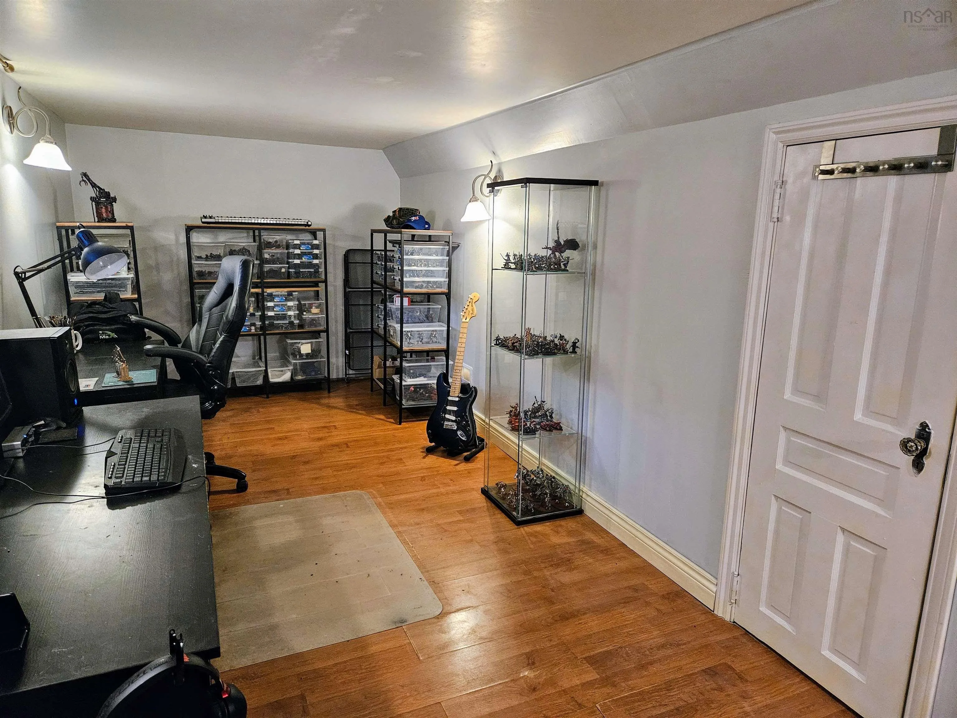 8 Power Street, Dartmouth, NS B2W 1M2, 3 Bedrooms Bedrooms, ,2 BathroomsBathrooms,Residential,For Sale,Power,202518915