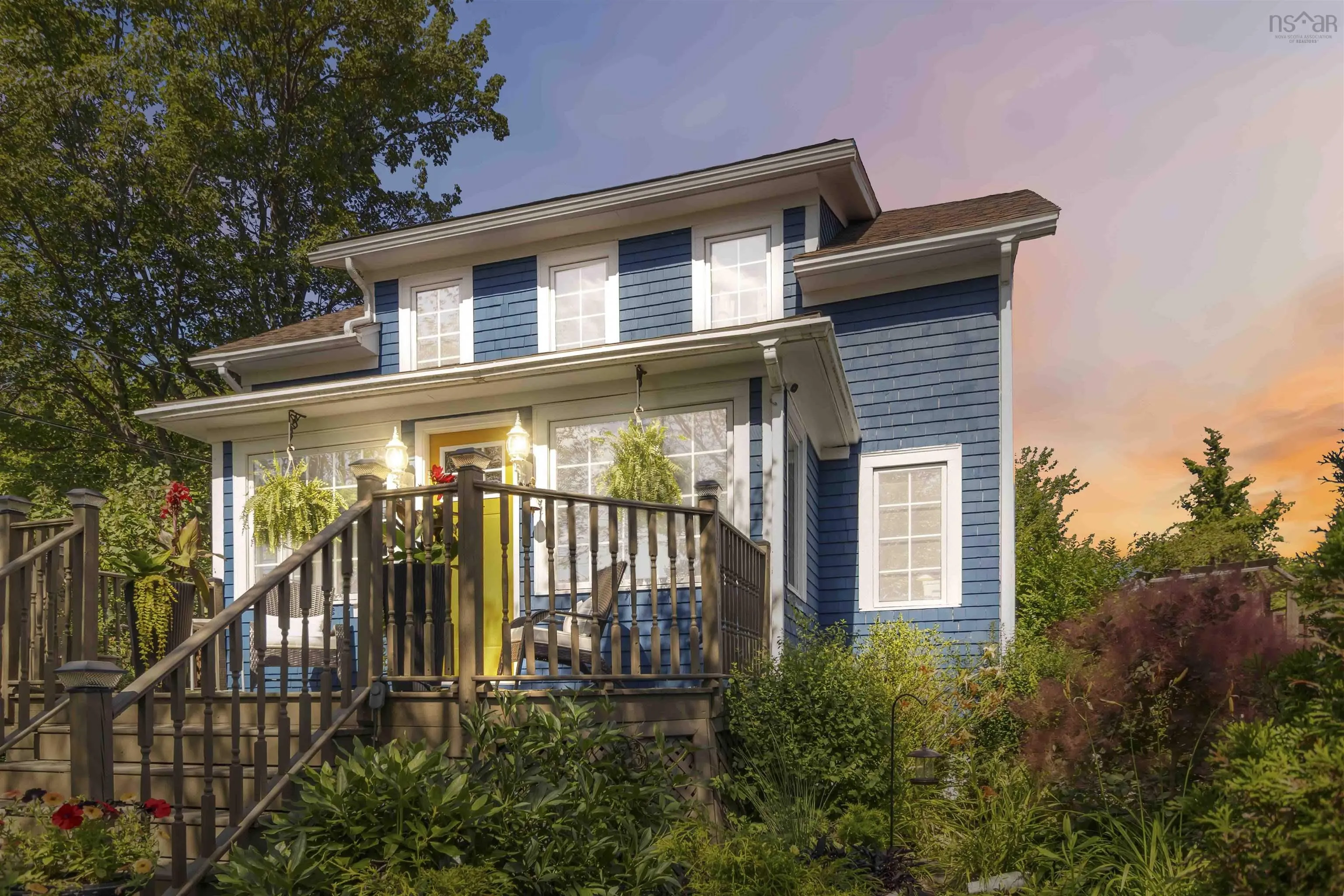 8 Power Street, Dartmouth, NS B2W 1M2, 3 Bedrooms Bedrooms, ,2 BathroomsBathrooms,Residential,For Sale,Power,202518915