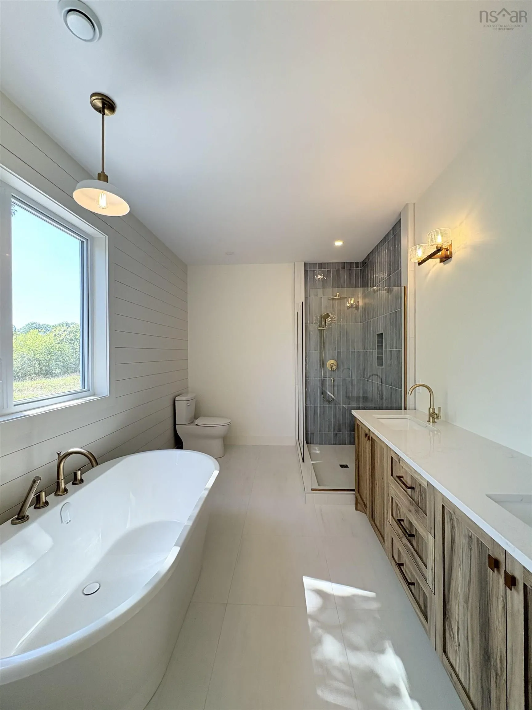 40 Shirewood Lane, Oakfield Ns B2t 1b3, 3 Bedrooms Bedrooms, ,3 BathroomsBathrooms,Residential,For Sale,Shirewood,202427185