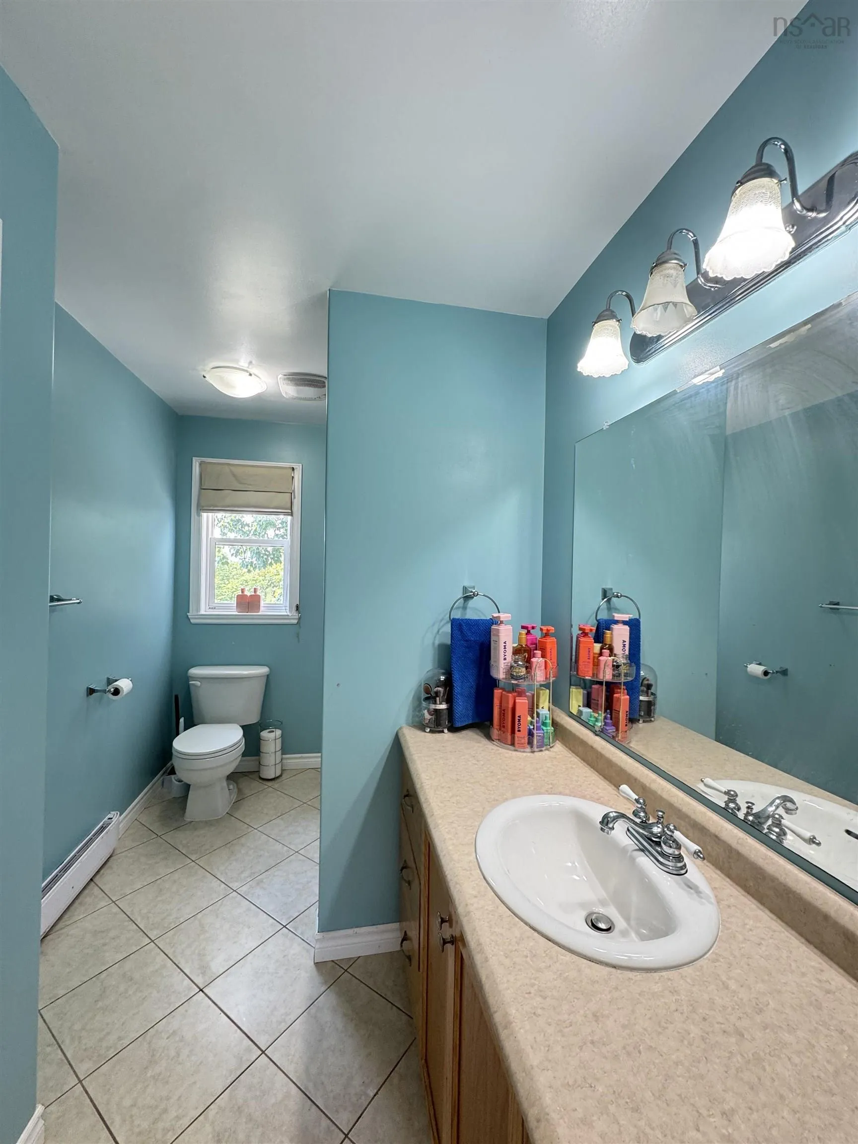 203 St George Boulevard, Hammonds Plains, NS B4B 1K7, 4 Bedrooms Bedrooms, ,2 BathroomsBathrooms,Residential,For Sale,St George,202518034