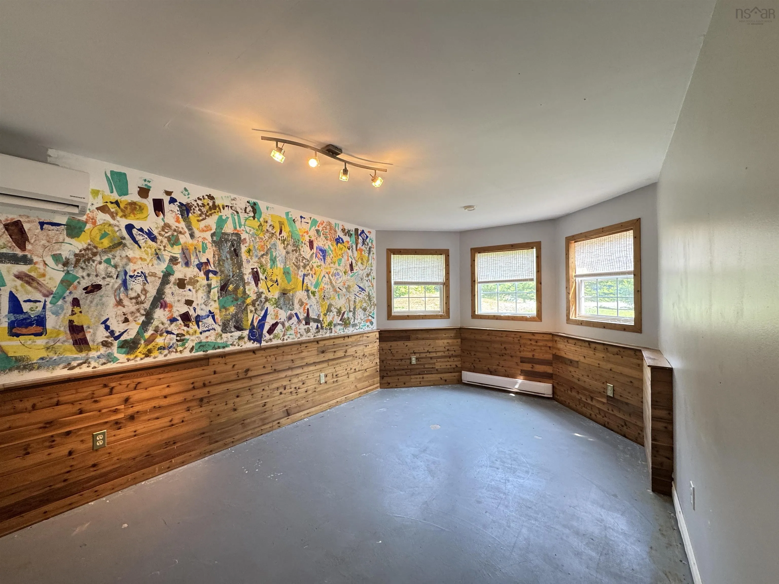 203 St George Boulevard, Hammonds Plains, NS B4B 1K7, 4 Bedrooms Bedrooms, ,2 BathroomsBathrooms,Residential,For Sale,St George,202518034