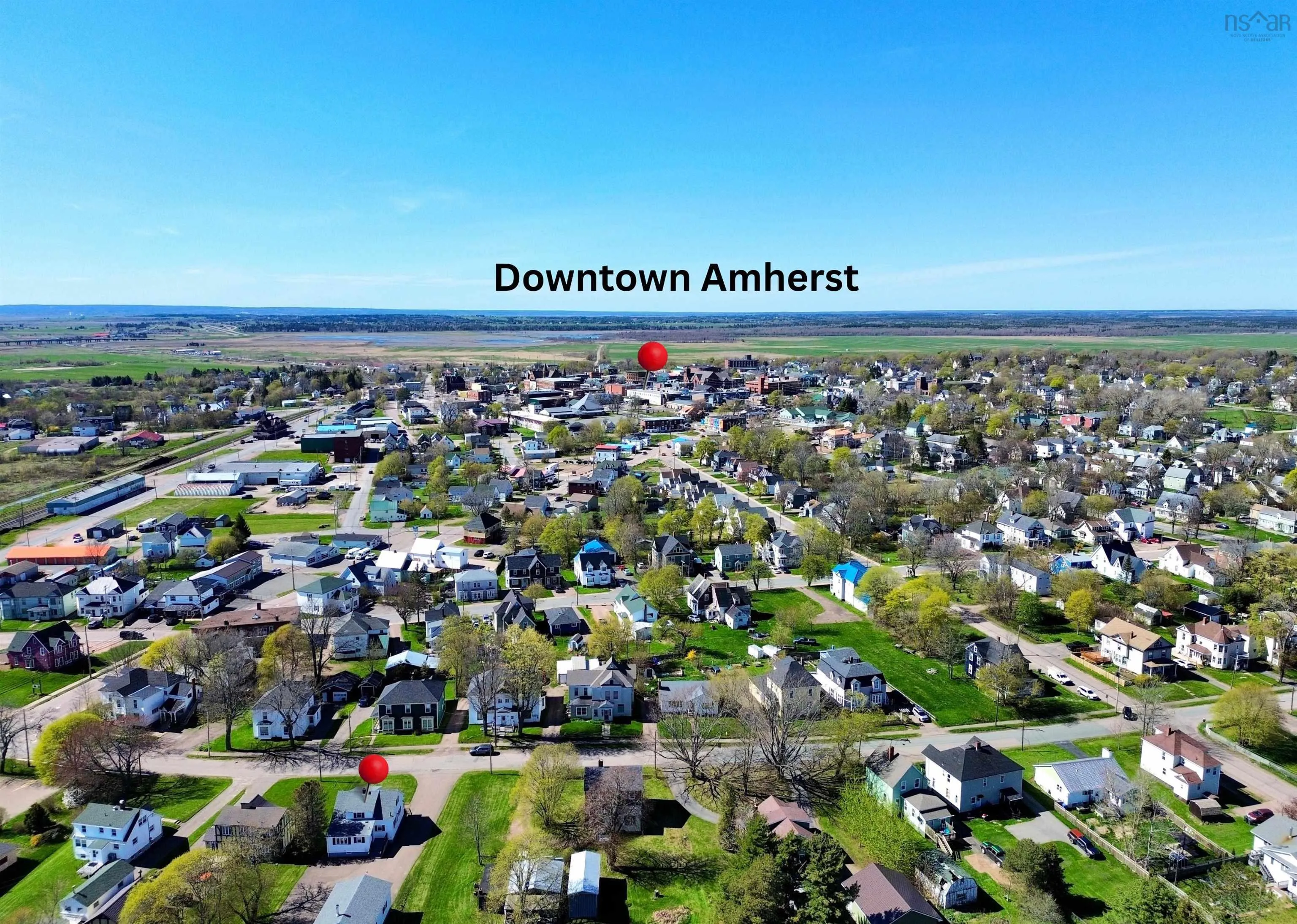 5 Queen Street, Amherst, NS B4H 1P7, 2 Bedrooms Bedrooms, ,3 BathroomsBathrooms,Residential,For Sale,Queen,202511100