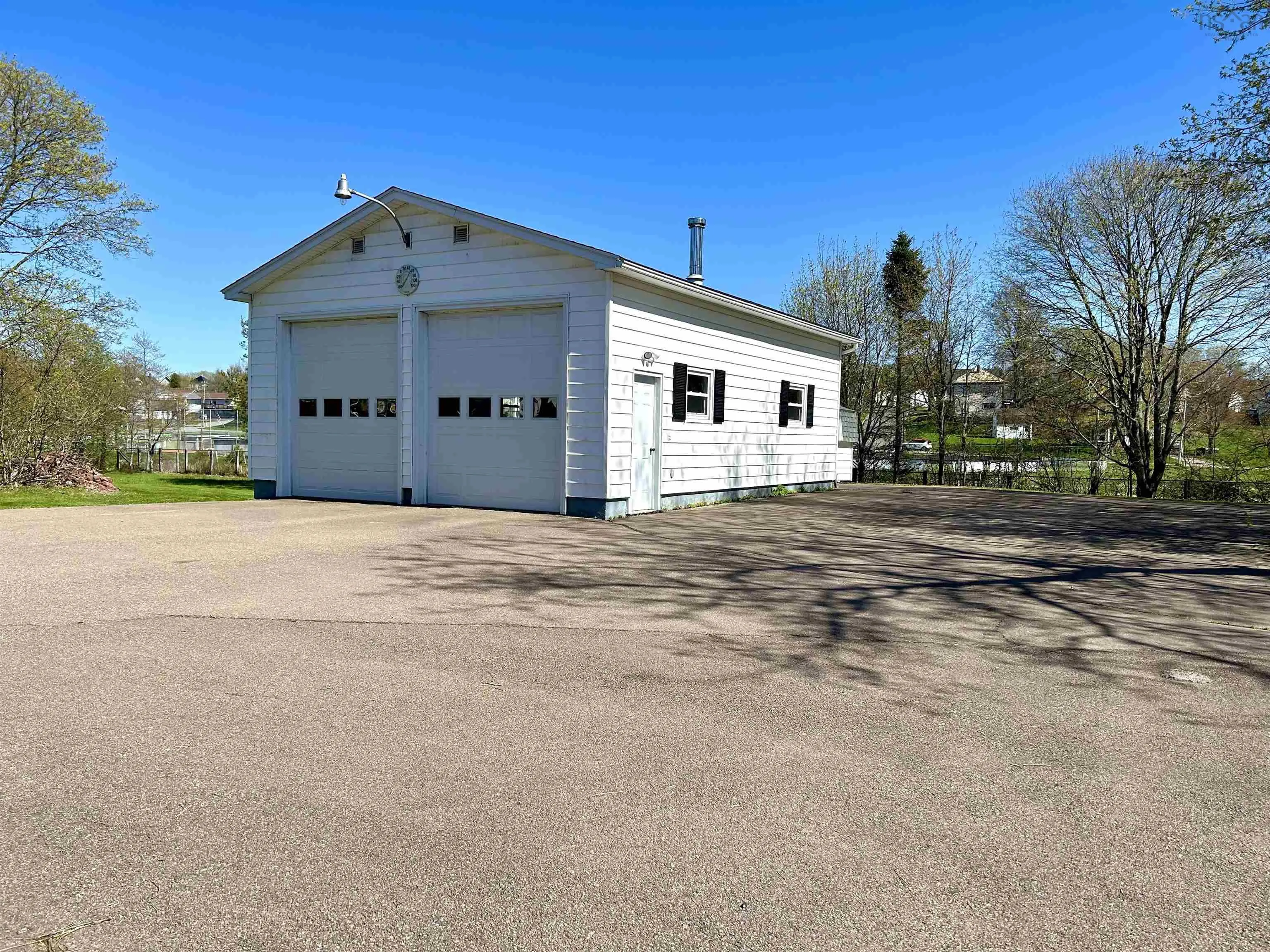 5 Queen Street, Amherst, NS B4H 1P7, 2 Bedrooms Bedrooms, ,3 BathroomsBathrooms,Residential,For Sale,Queen,202511100