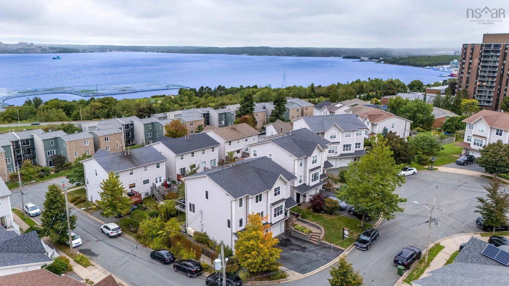 3853 Rockhead Court, Halifax, NS B3K 6B5, 3 Bedrooms Bedrooms, ,3 BathroomsBathrooms,Residential,For Sale,Rockhead,202523257