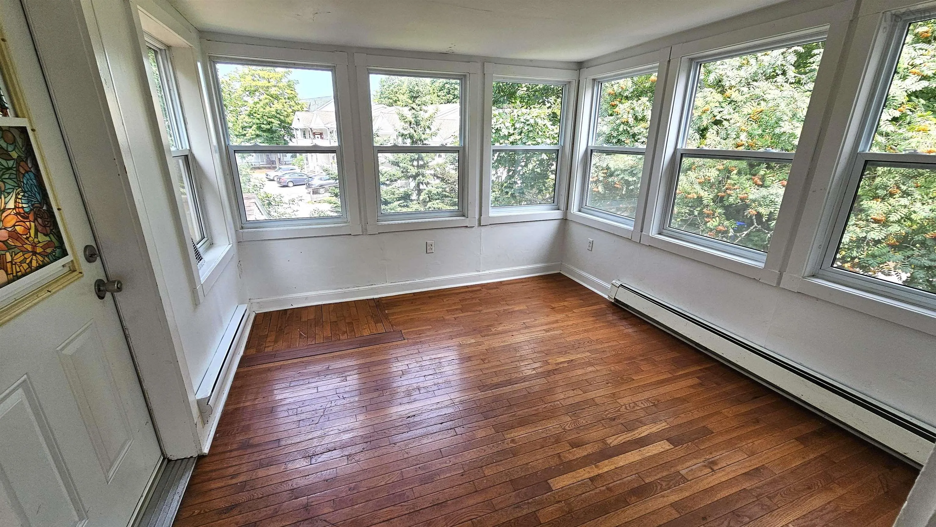 25-27 Victoria Street, Truro, NS B2N 1Y5, 6 Bedrooms Bedrooms, ,Residential Income,For Sale,Victoria,202520144