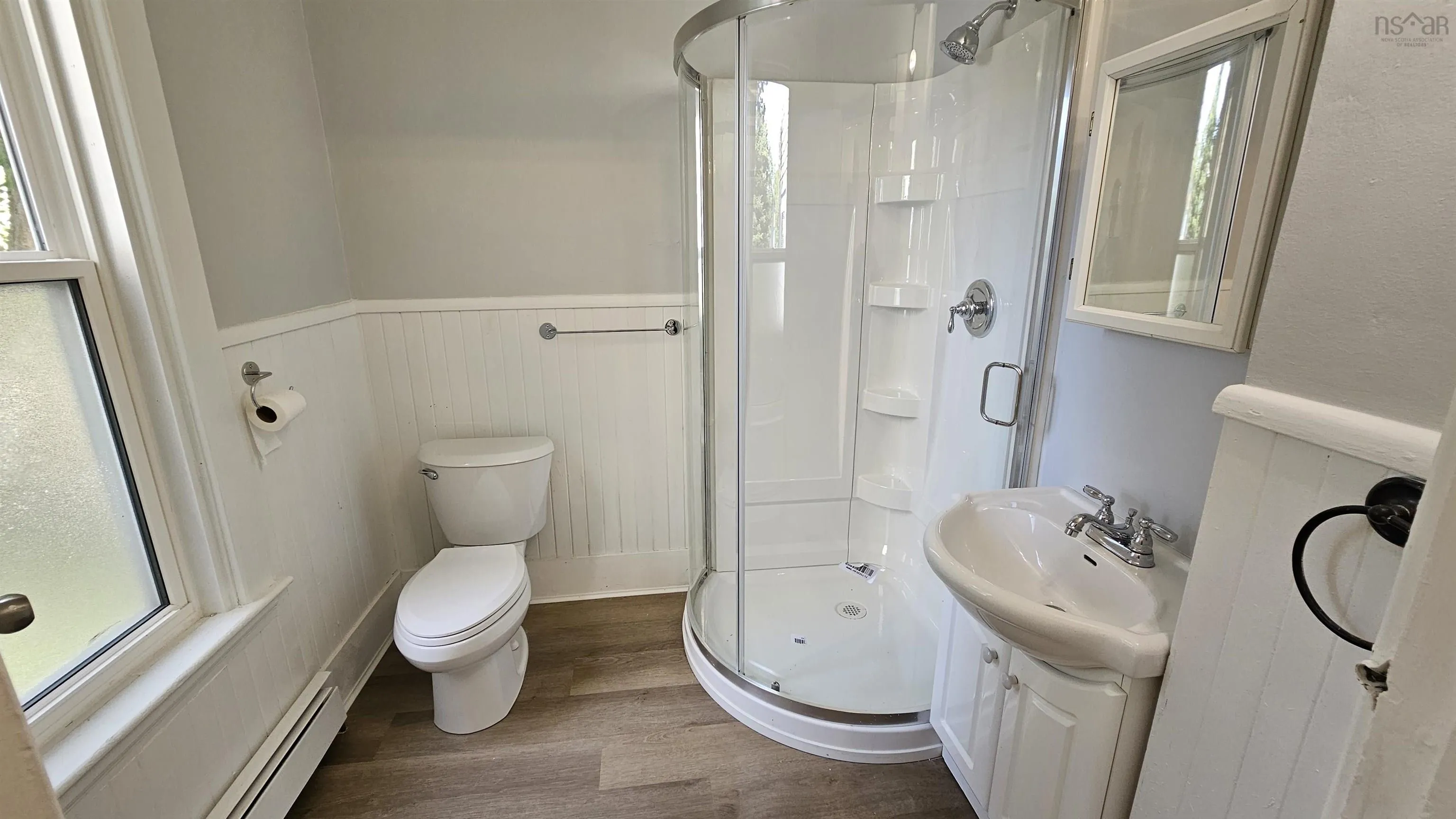 25-27 Victoria Street, Truro, NS B2N 1Y5, 6 Bedrooms Bedrooms, ,Residential Income,For Sale,Victoria,202520144
