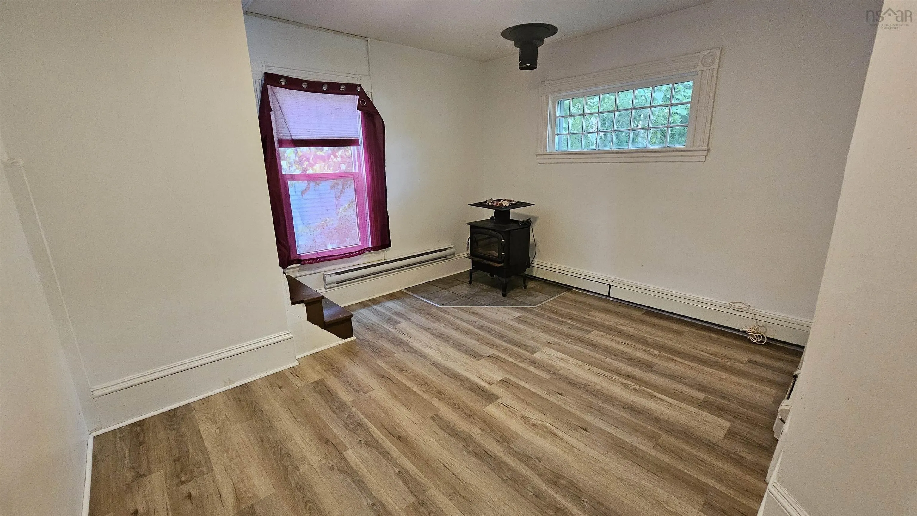 25-27 Victoria Street, Truro, NS B2N 1Y5, 6 Bedrooms Bedrooms, ,Residential Income,For Sale,Victoria,202520144