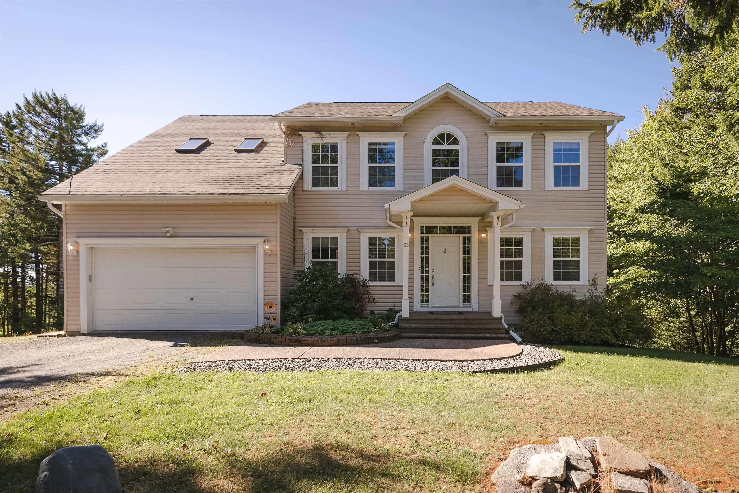 63 Diana Drive, Kingswood, NS B4B 1M4, 5 Bedrooms Bedrooms, ,4 BathroomsBathrooms,Residential,For Sale,Diana,202524896