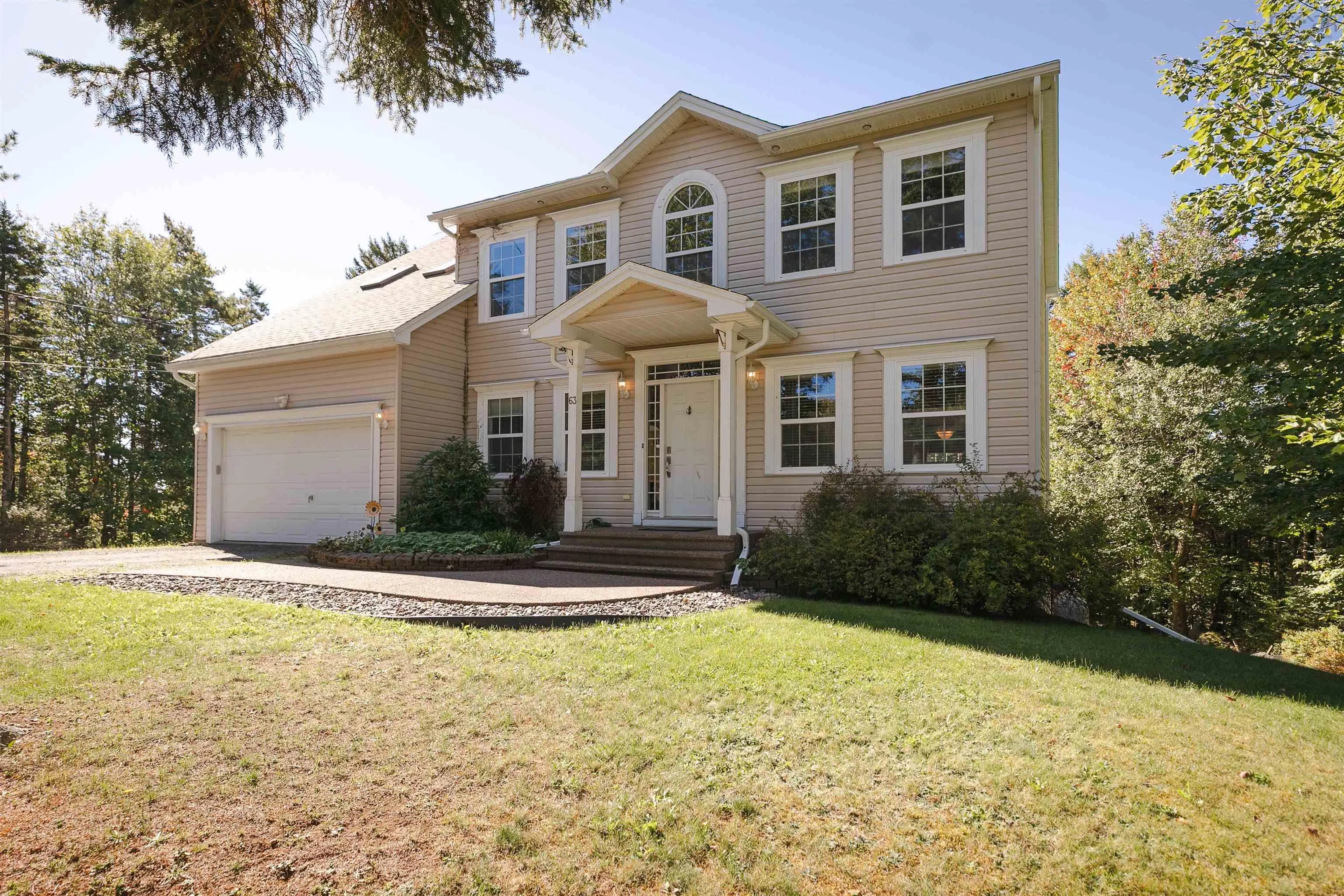 63 Diana Drive, Kingswood, NS B4B 1M4, 5 Bedrooms Bedrooms, ,4 BathroomsBathrooms,Residential,For Sale,Diana,202524896