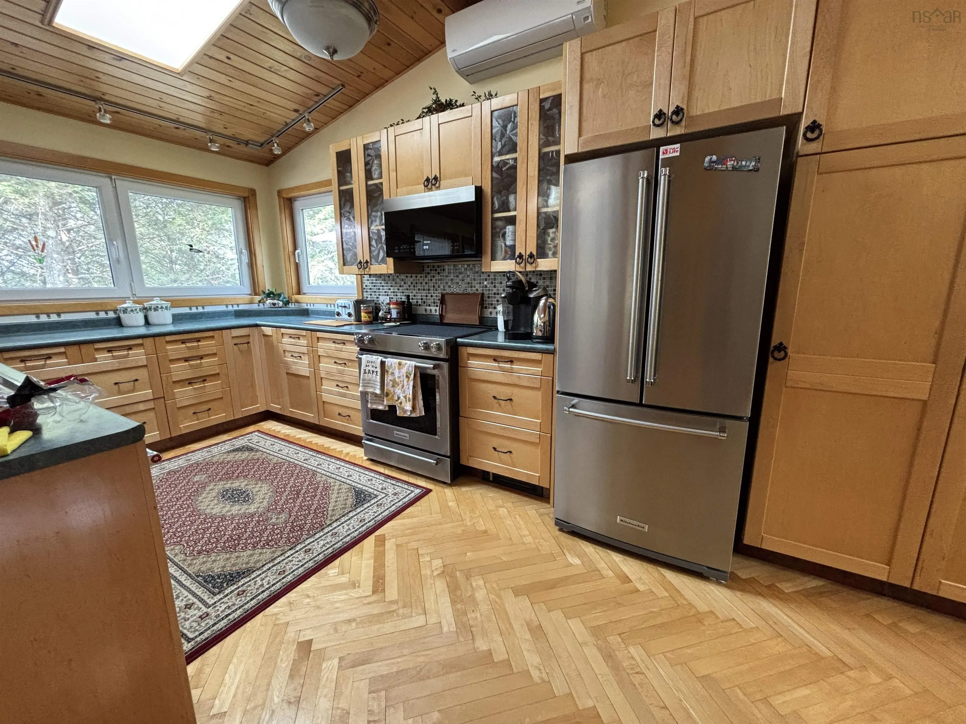 69 Thumb Cap Point Road, Labelle, NS B0T 1E0, 3 Bedrooms Bedrooms, ,3 BathroomsBathrooms,Residential,For Sale,Thumb Cap Point,202521320