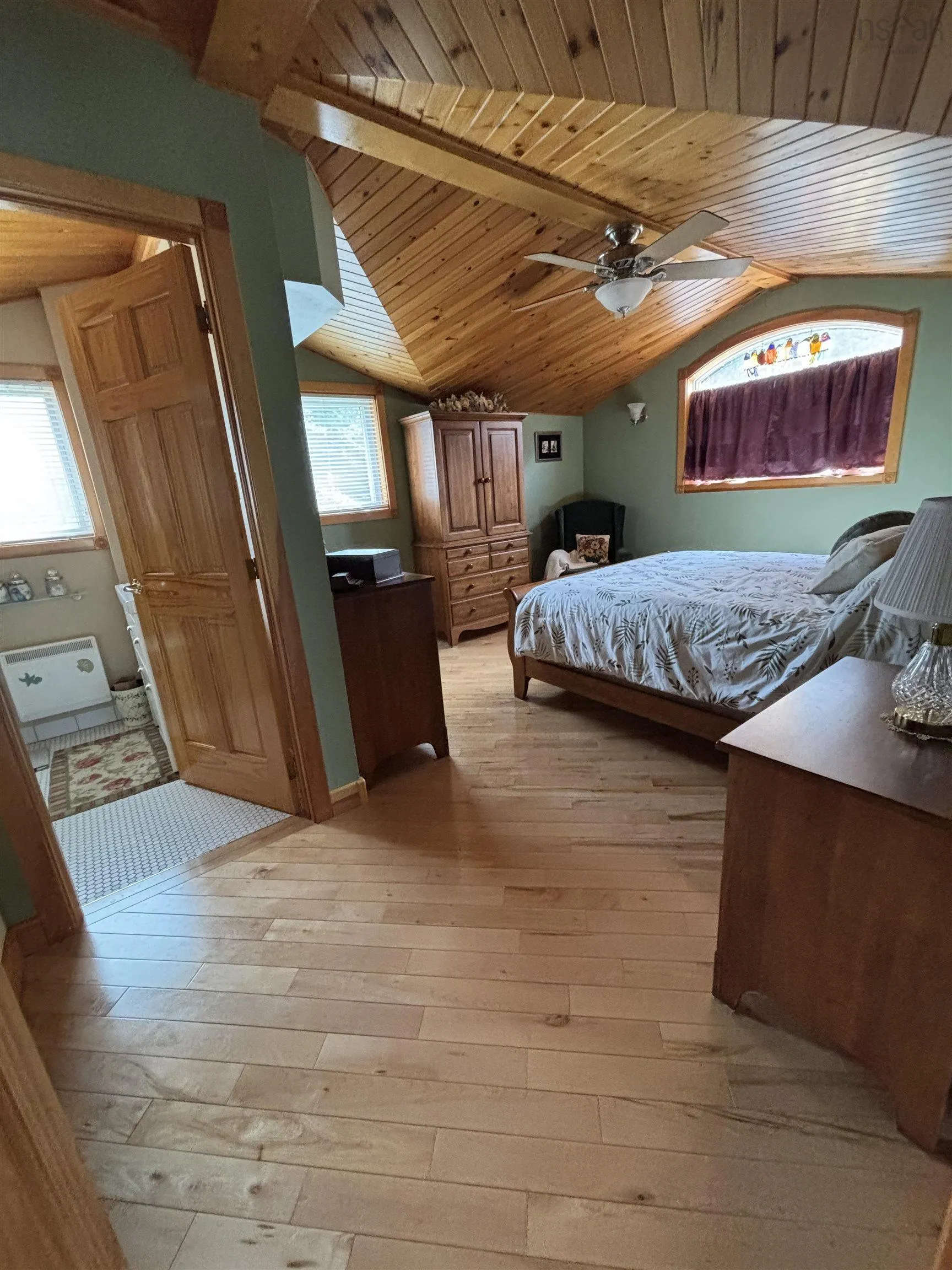 69 Thumb Cap Point Road, Labelle, NS B0T 1E0, 3 Bedrooms Bedrooms, ,3 BathroomsBathrooms,Residential,For Sale,Thumb Cap Point,202521320