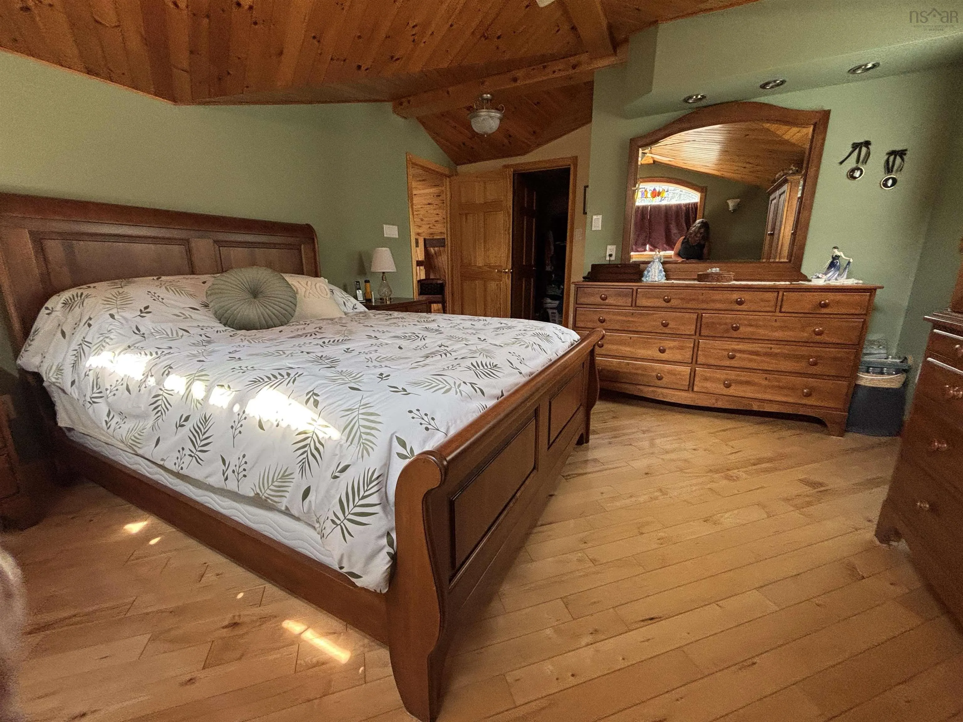 69 Thumb Cap Point Road, Labelle, NS B0T 1E0, 3 Bedrooms Bedrooms, ,3 BathroomsBathrooms,Residential,For Sale,Thumb Cap Point,202521320