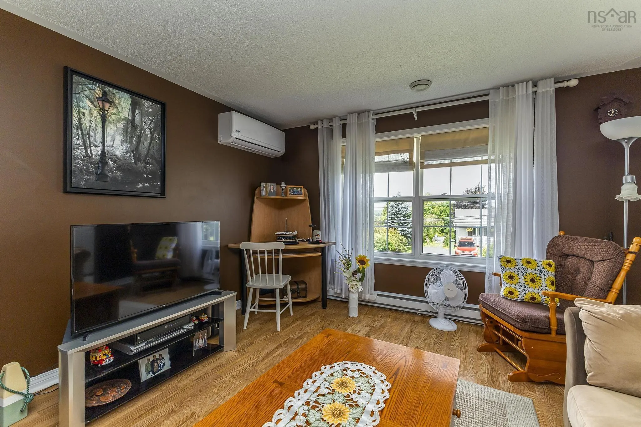 2 Maple Street, Trenton, NS B0K 1X0, 3 Bedrooms Bedrooms, ,2 BathroomsBathrooms,Residential,For Sale,Maple,202516523