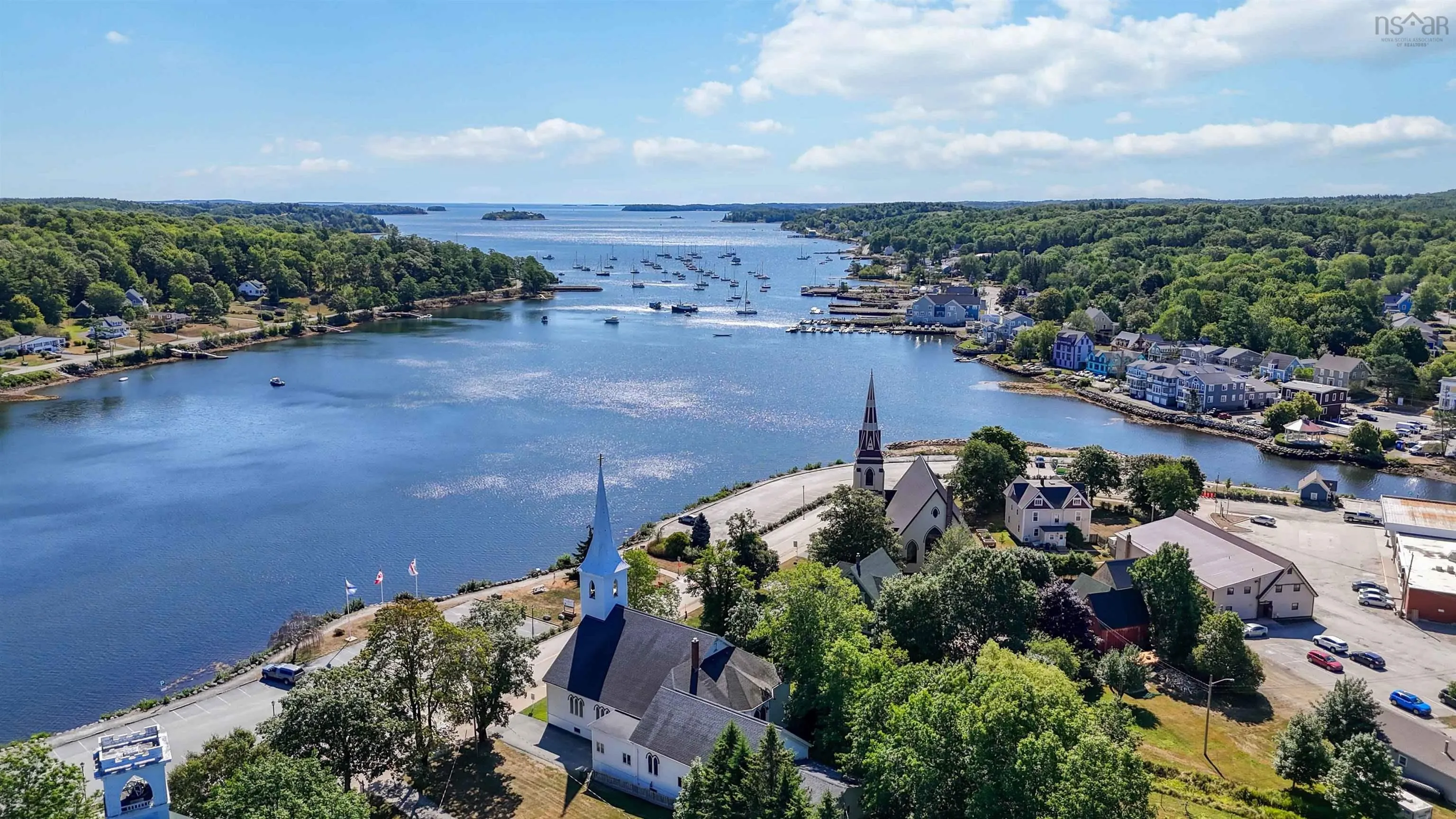 476 Main Street Unit 101, Mahone Bay, NS B0J 2E0, 2 Bedrooms Bedrooms, ,2 BathroomsBathrooms,Residential,For Sale,Main,202521051