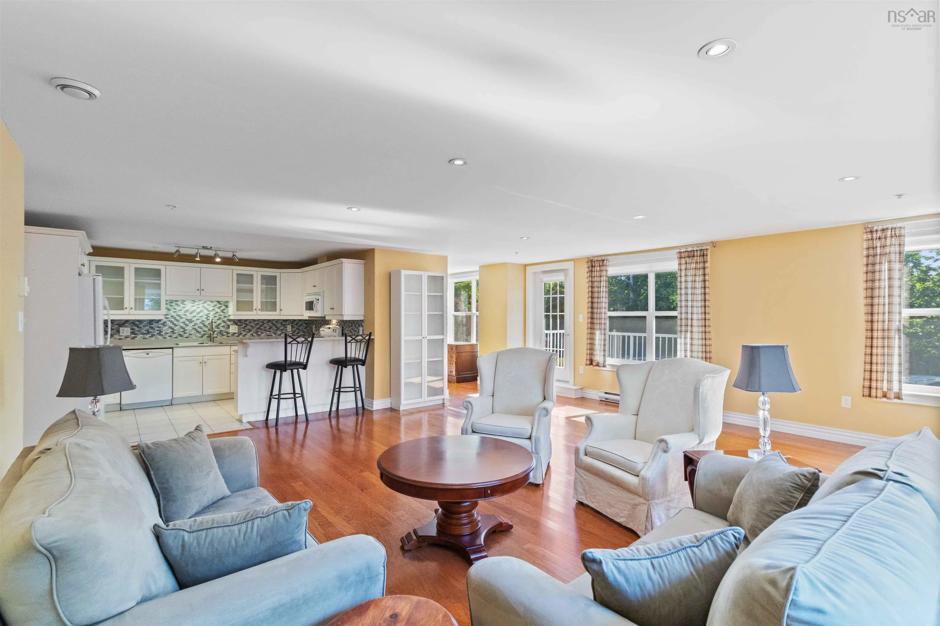 476 Main Street Unit 101, Mahone Bay, NS B0J 2E0, 2 Bedrooms Bedrooms, ,2 BathroomsBathrooms,Residential,For Sale,Main,202521051