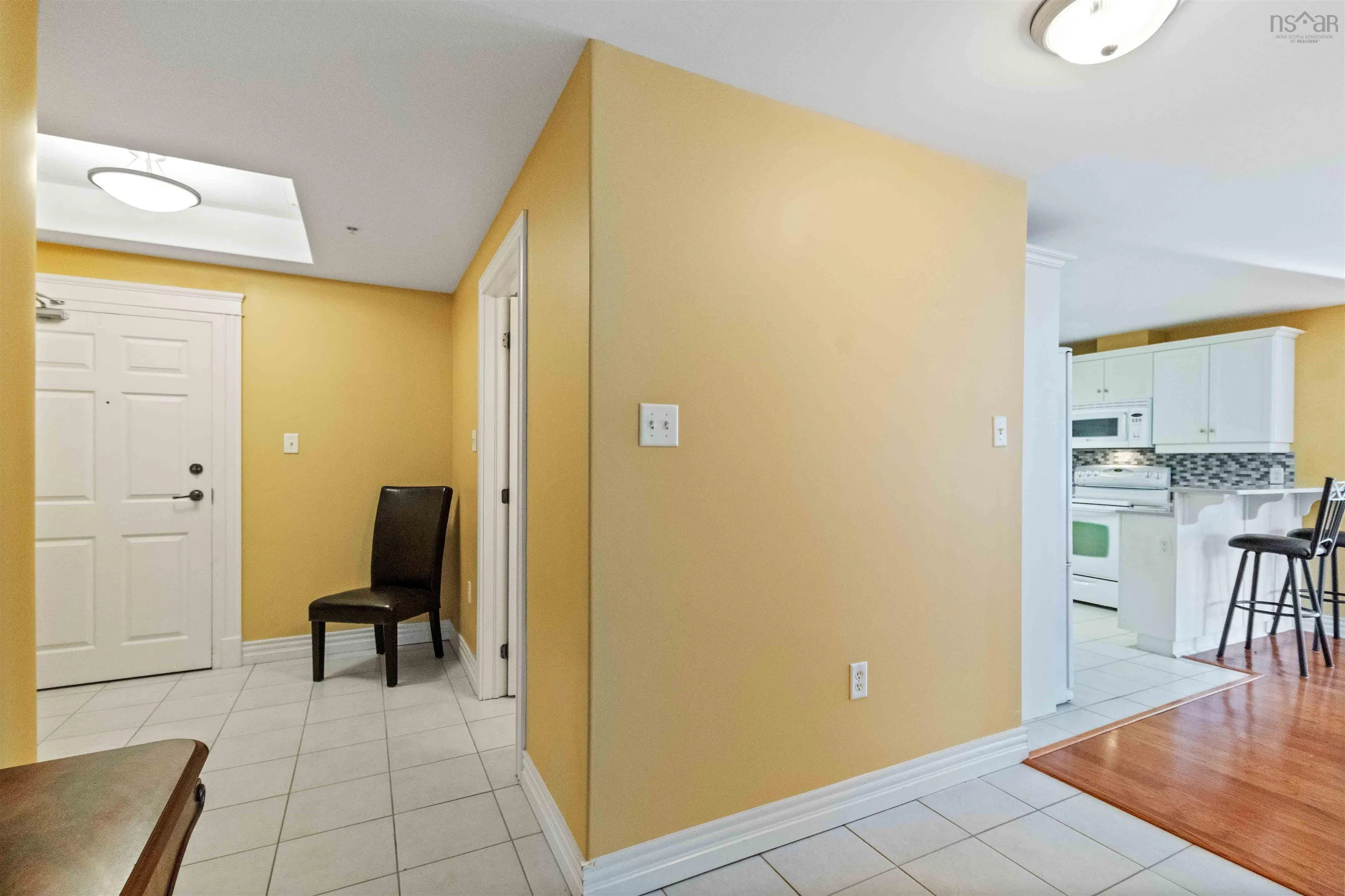 476 Main Street Unit 101, Mahone Bay, NS B0J 2E0, 2 Bedrooms Bedrooms, ,2 BathroomsBathrooms,Residential,For Sale,Main,202521051