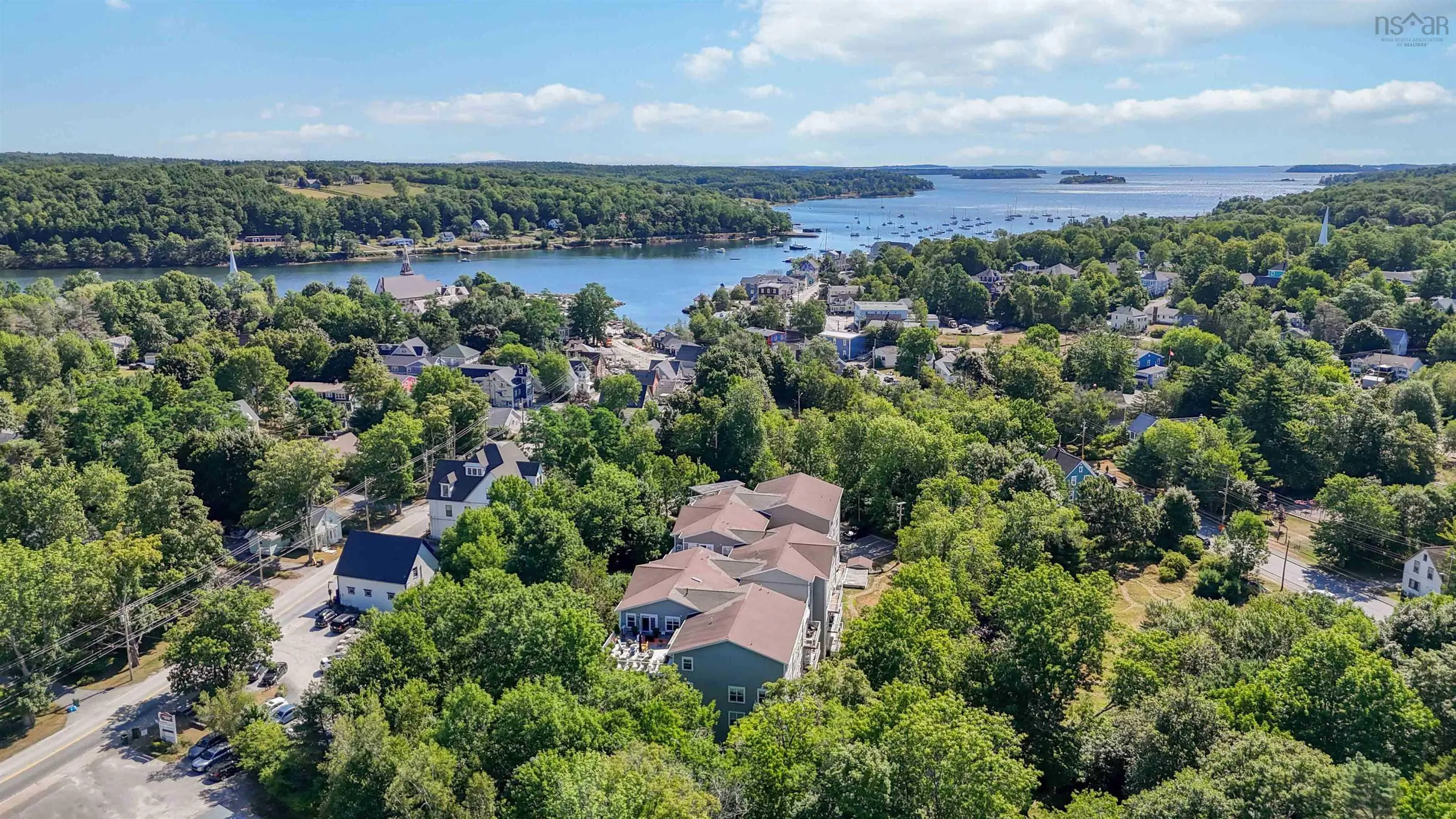 476 Main Street Unit 101, Mahone Bay, NS B0J 2E0, 2 Bedrooms Bedrooms, ,2 BathroomsBathrooms,Residential,For Sale,Main,202521051