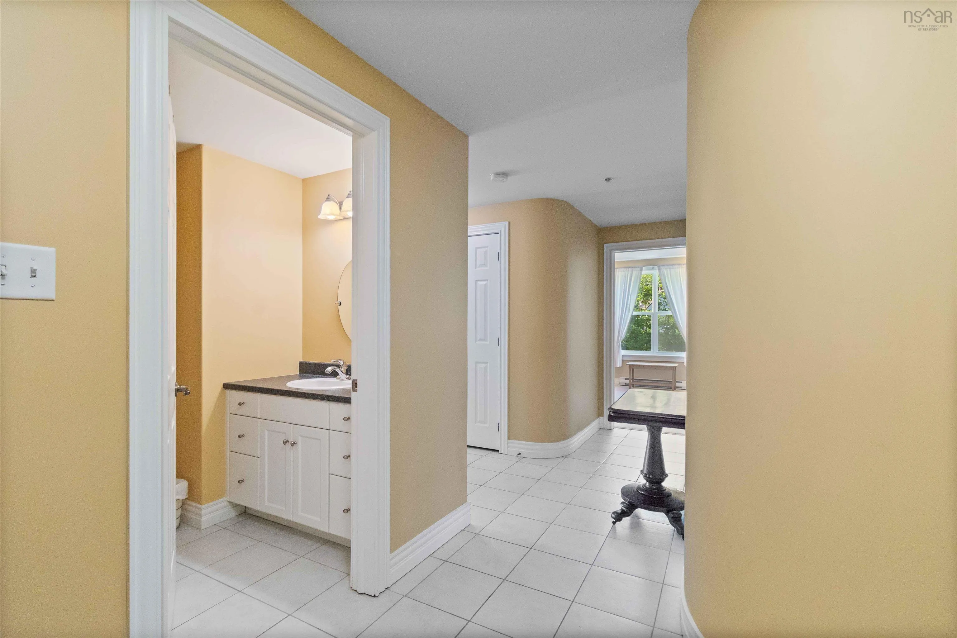 476 Main Street Unit 101, Mahone Bay, NS B0J 2E0, 2 Bedrooms Bedrooms, ,2 BathroomsBathrooms,Residential,For Sale,Main,202521051
