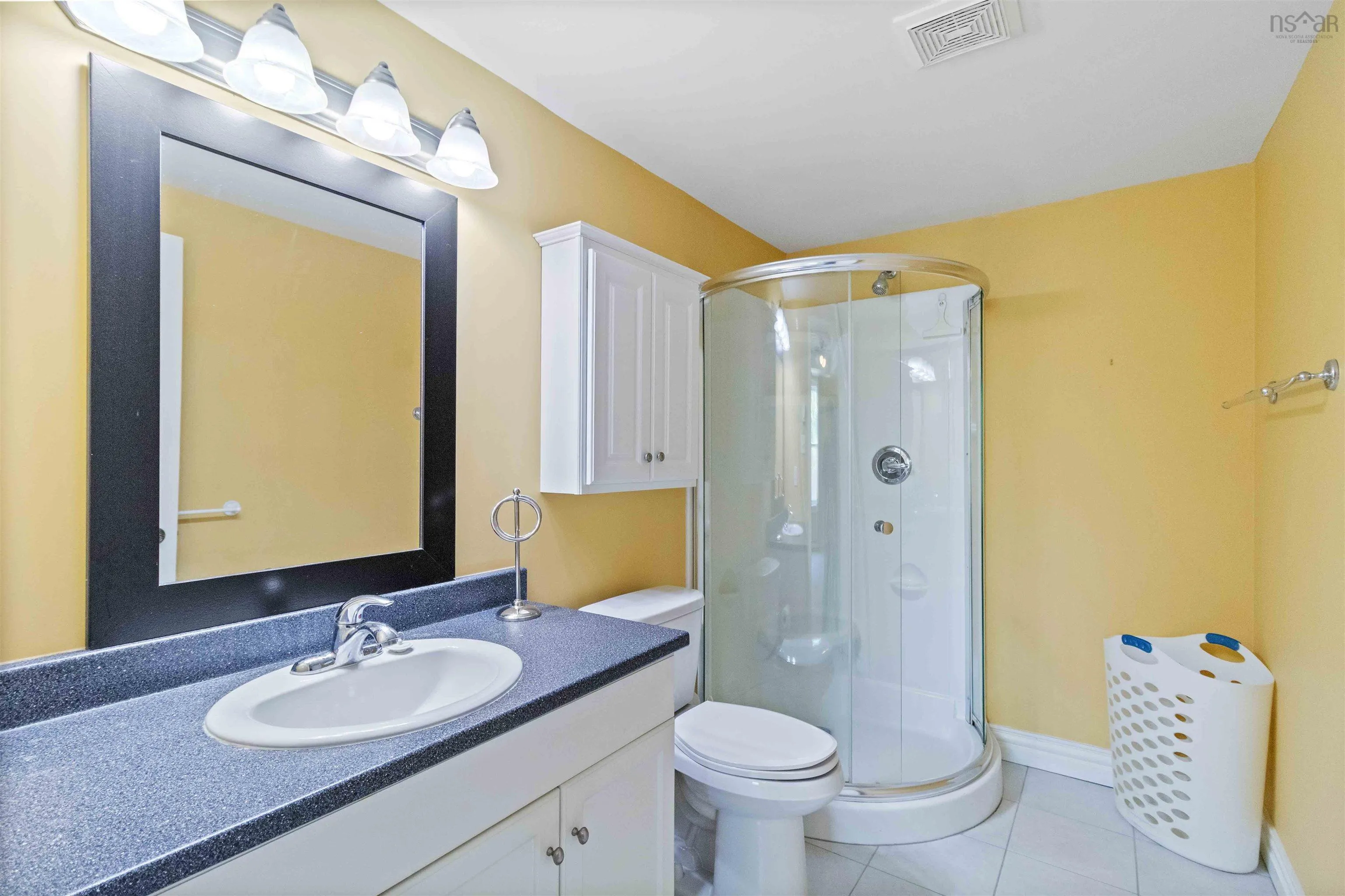 476 Main Street Unit 101, Mahone Bay, NS B0J 2E0, 2 Bedrooms Bedrooms, ,2 BathroomsBathrooms,Residential,For Sale,Main,202521051