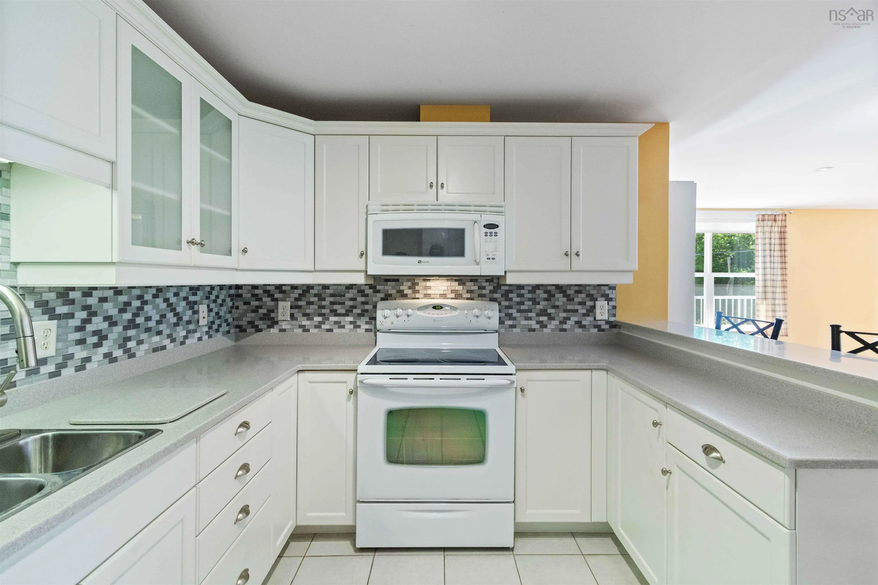 476 Main Street Unit 101, Mahone Bay, NS B0J 2E0, 2 Bedrooms Bedrooms, ,2 BathroomsBathrooms,Residential,For Sale,Main,202521051