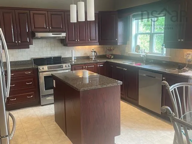 50 Lindenwood Terrace, Dartmouth, NS B2W 0B1, 4 Bedrooms Bedrooms, ,4 BathroomsBathrooms,Residential,For Sale,Lindenwood,202524987