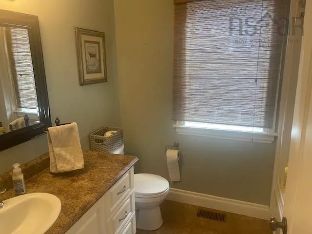 50 Lindenwood Terrace, Dartmouth, NS B2W 0B1, 4 Bedrooms Bedrooms, ,4 BathroomsBathrooms,Residential,For Sale,Lindenwood,202524987