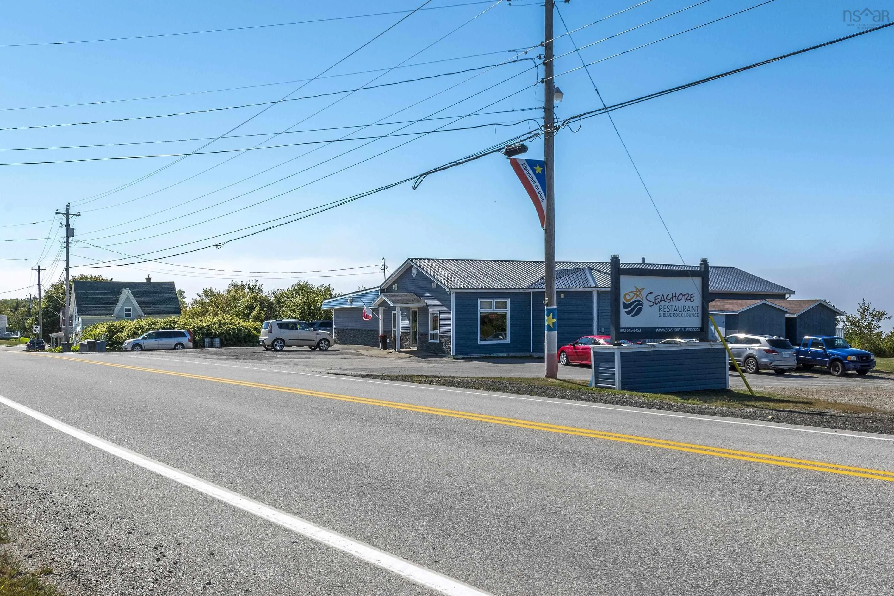 8467 1 Highway, Meteghan Centre, NS B0W 2J0, ,Commercial Sale,For Sale,1,202522750