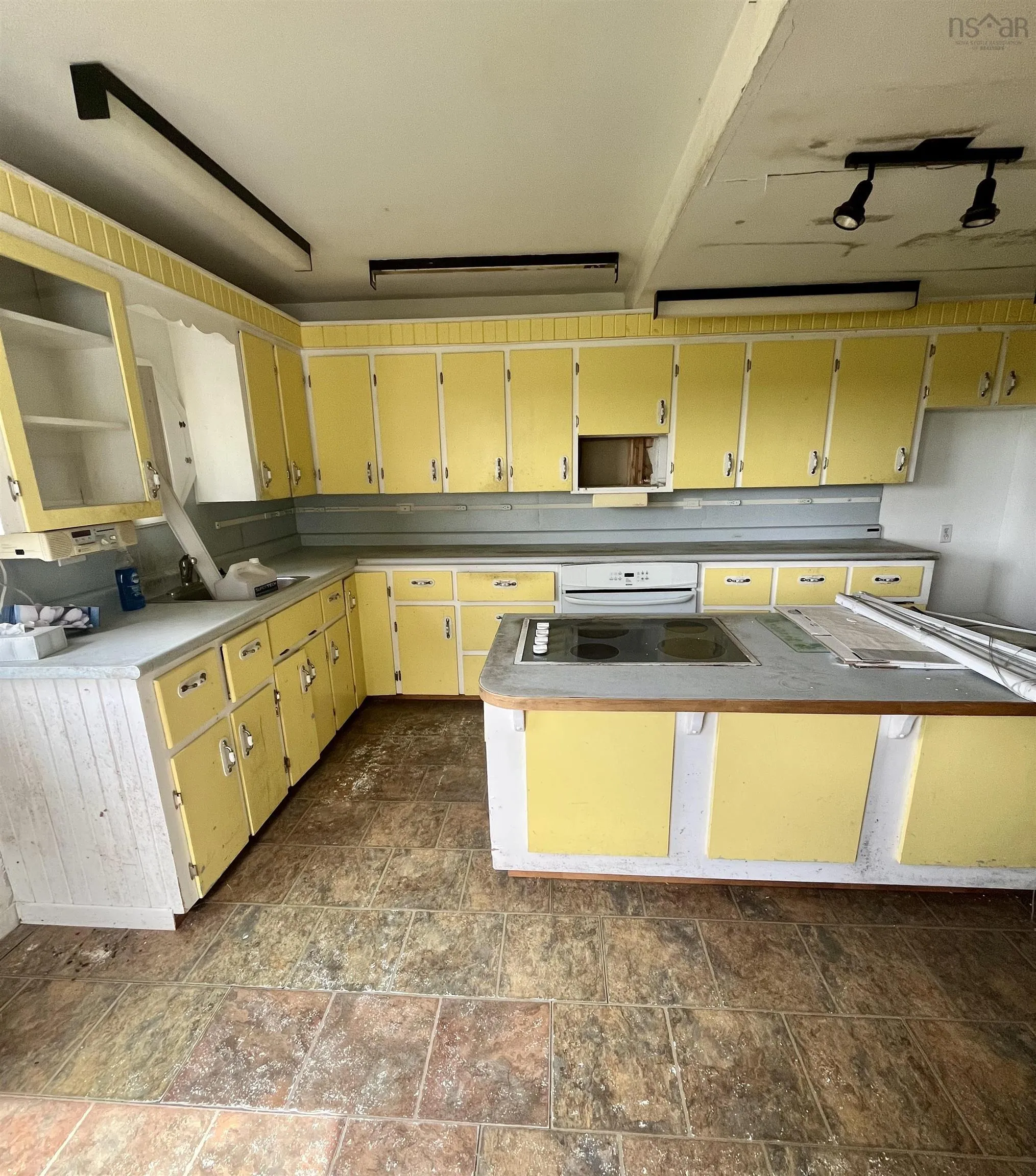 3040 Clementsvale Road, Bear River East, NS B0S 1B0, 4 Bedrooms Bedrooms, ,1 BathroomBathrooms,Residential,For Sale,Clementsvale,202521729