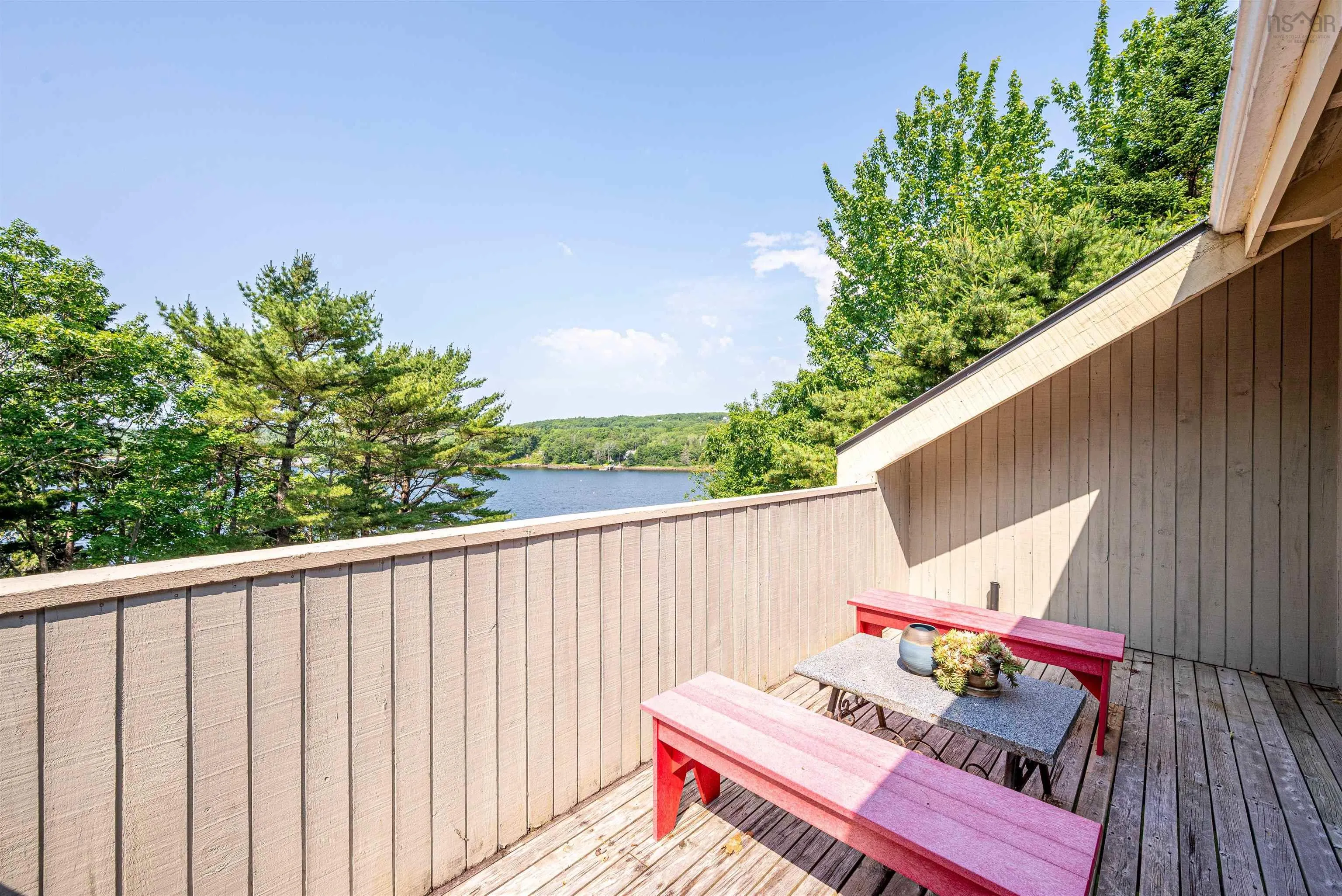 13576 Peggys Cove Road, Upper Tantallon, NS B3Z 2J2, 4 Bedrooms Bedrooms, ,3 BathroomsBathrooms,Residential,For Sale,Peggys Cove,202517316
