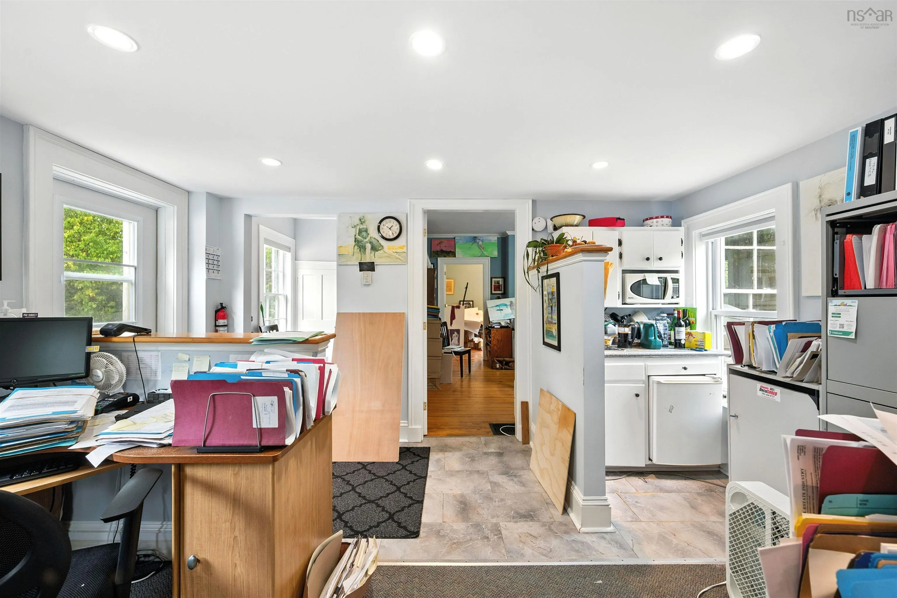 424 Main Street, Mahone Bay, NS B0J 2E0, 2 Bedrooms Bedrooms, ,2 BathroomsBathrooms,Residential,For Sale,Main,202520971