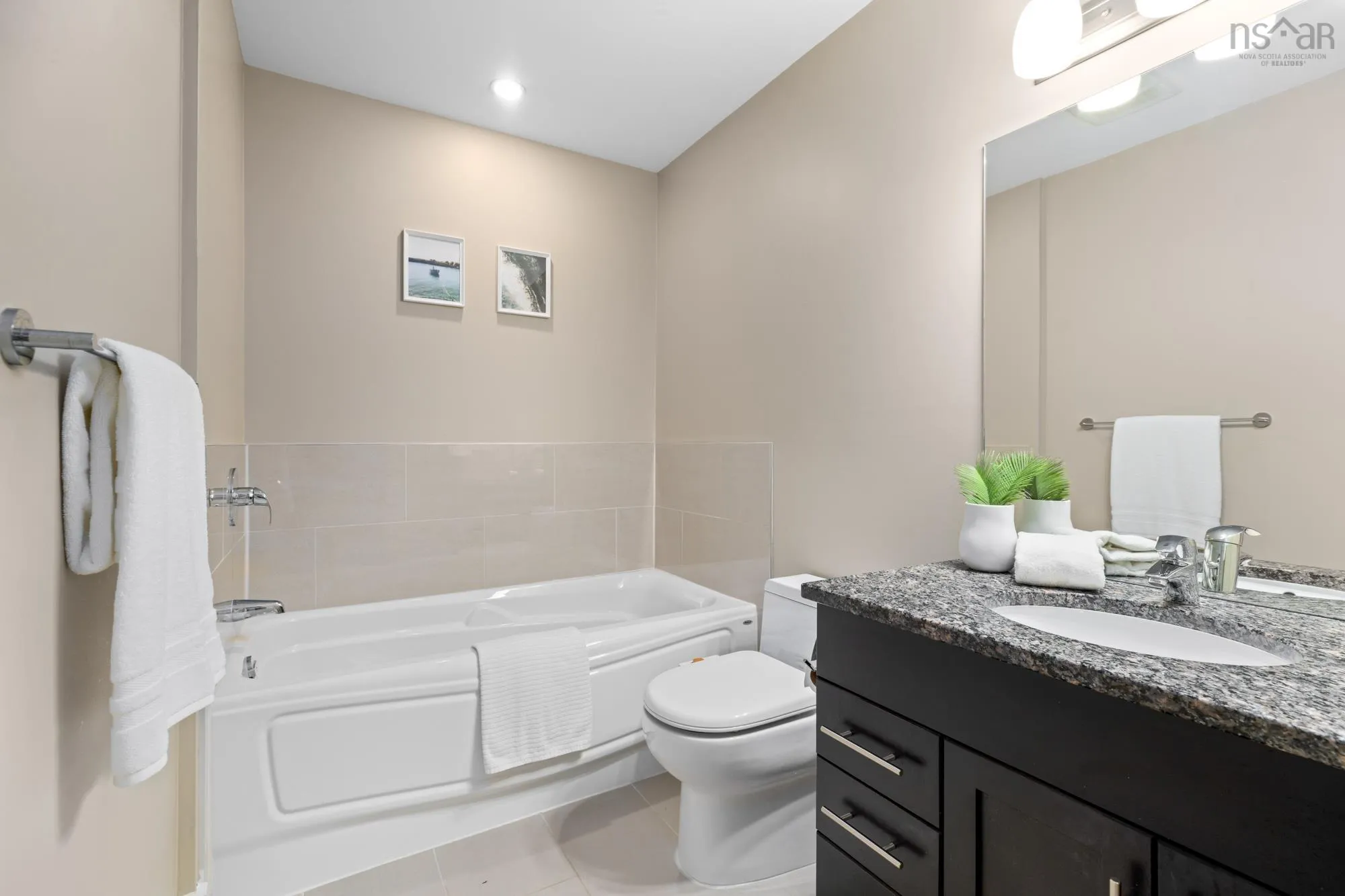 205-31 Kings Wharf Place, Dartmouth, NS B2Y 0C1, 2 Bedrooms Bedrooms, ,2 BathroomsBathrooms,Residential,For Sale,Kings Wharf,202521824