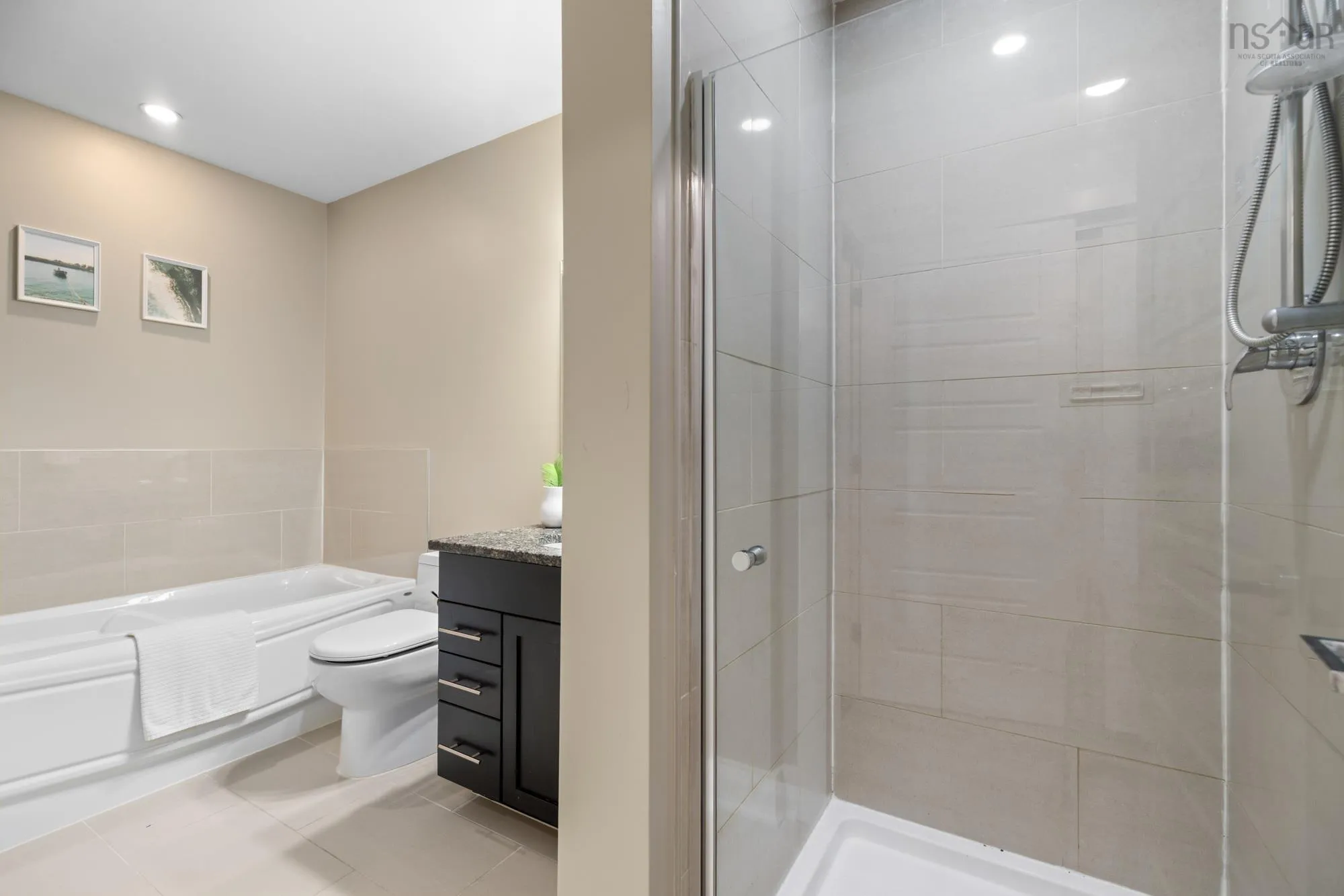 205-31 Kings Wharf Place, Dartmouth, NS B2Y 0C1, 2 Bedrooms Bedrooms, ,2 BathroomsBathrooms,Residential,For Sale,Kings Wharf,202521824