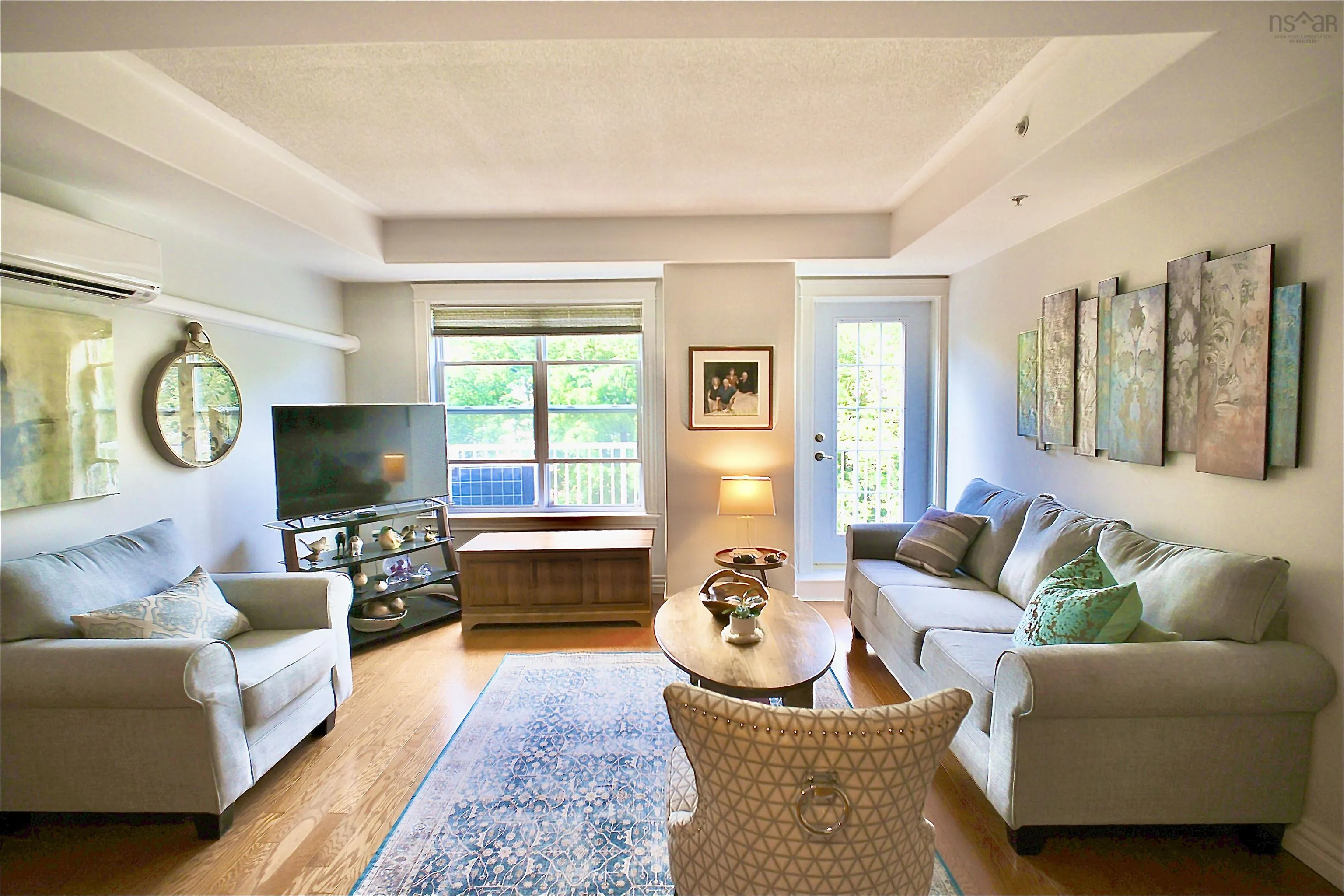 302-476 Main Street, Mahone Bay, NS B0J 2E0, 2 Bedrooms Bedrooms, ,2 BathroomsBathrooms,Residential,For Sale,Main,202518501