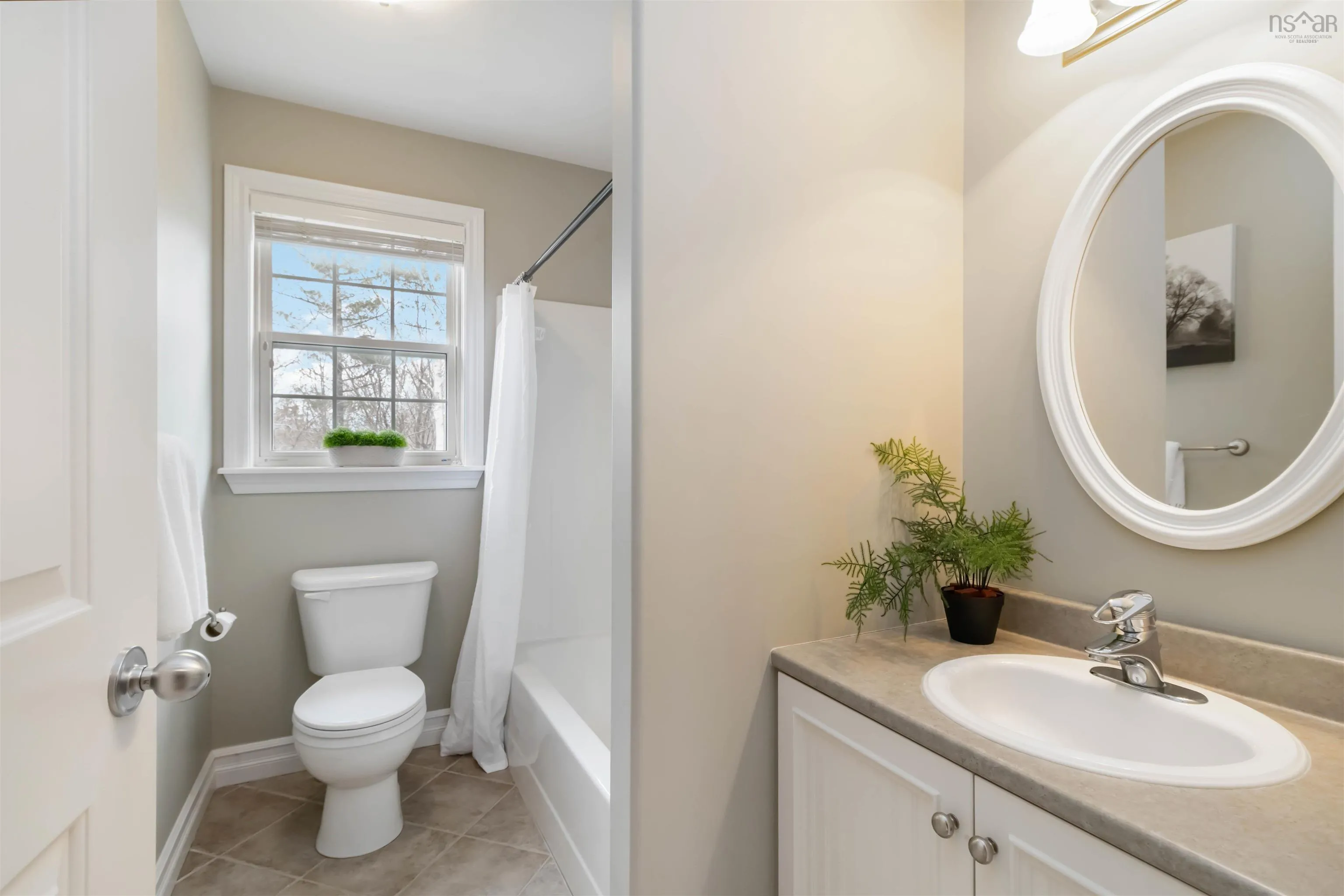 38 Amirault Court, Halifax Ns B3m 4v7, 4 Bedrooms Bedrooms, ,4 BathroomsBathrooms,Residential,For Sale,Amirault Court,202509821